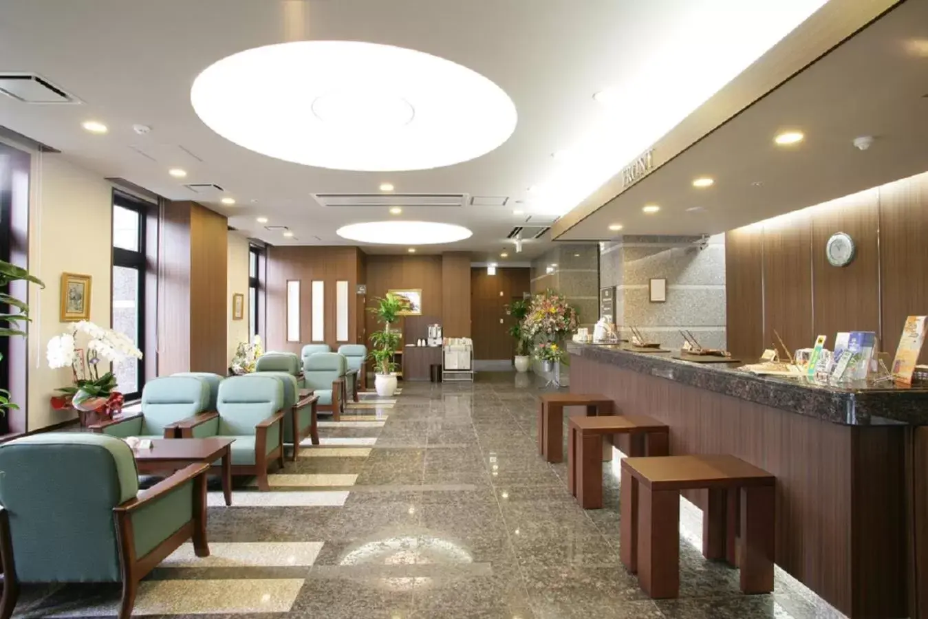 Lobby or reception, Restaurant/Places to Eat in Hotel Route-Inn Kanda Ekimae