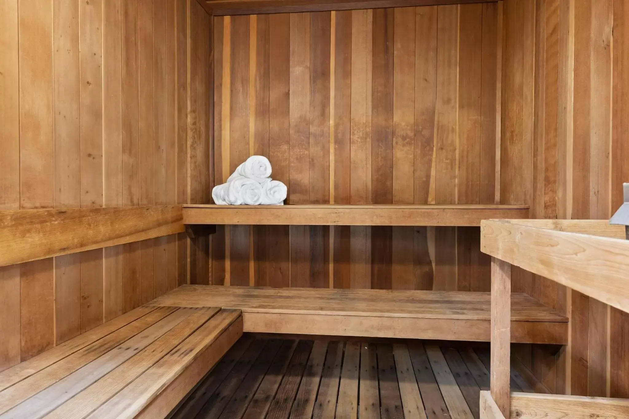 Sauna in Poste Montane Lodge by East West