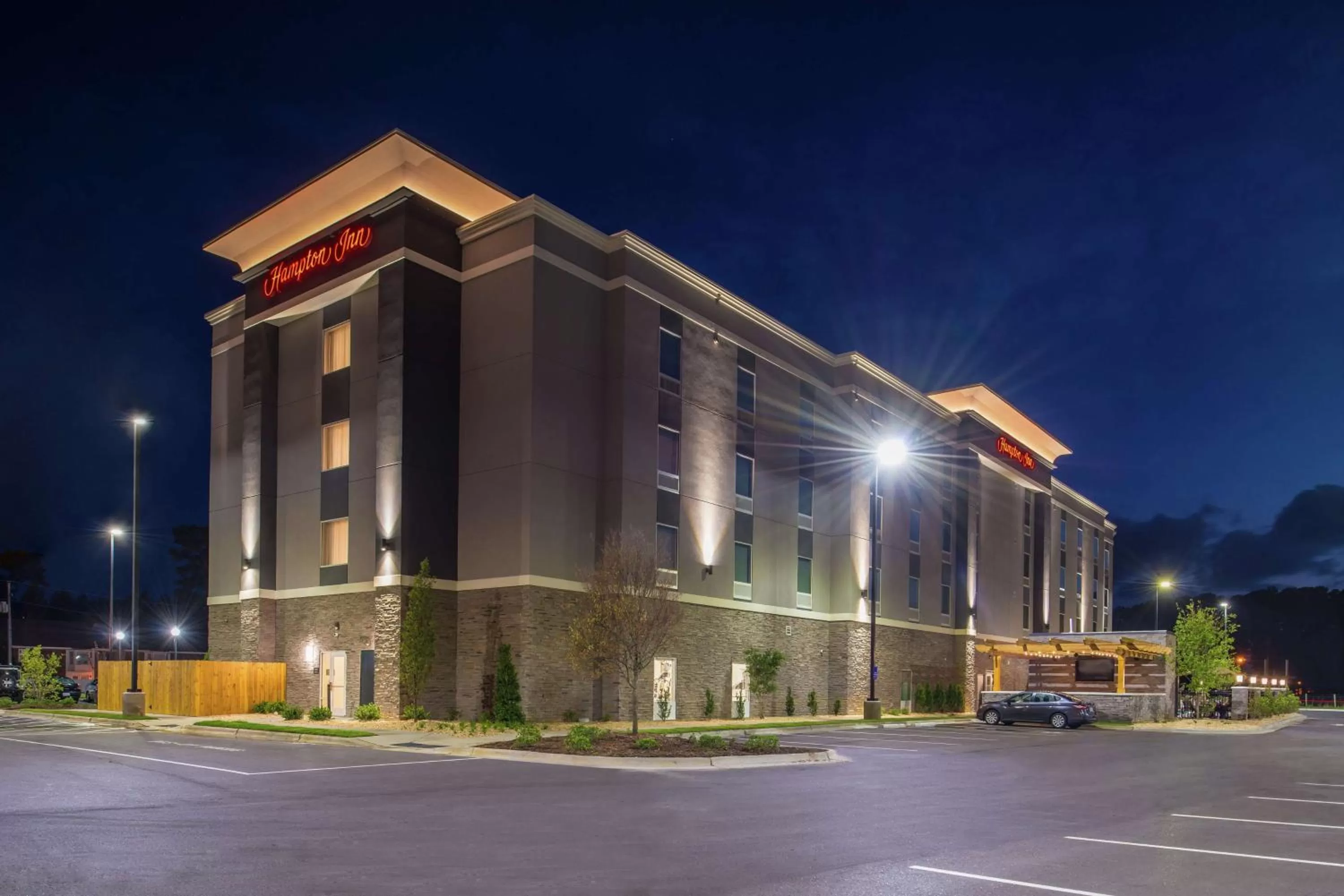 Property building in Hampton Inn Benson