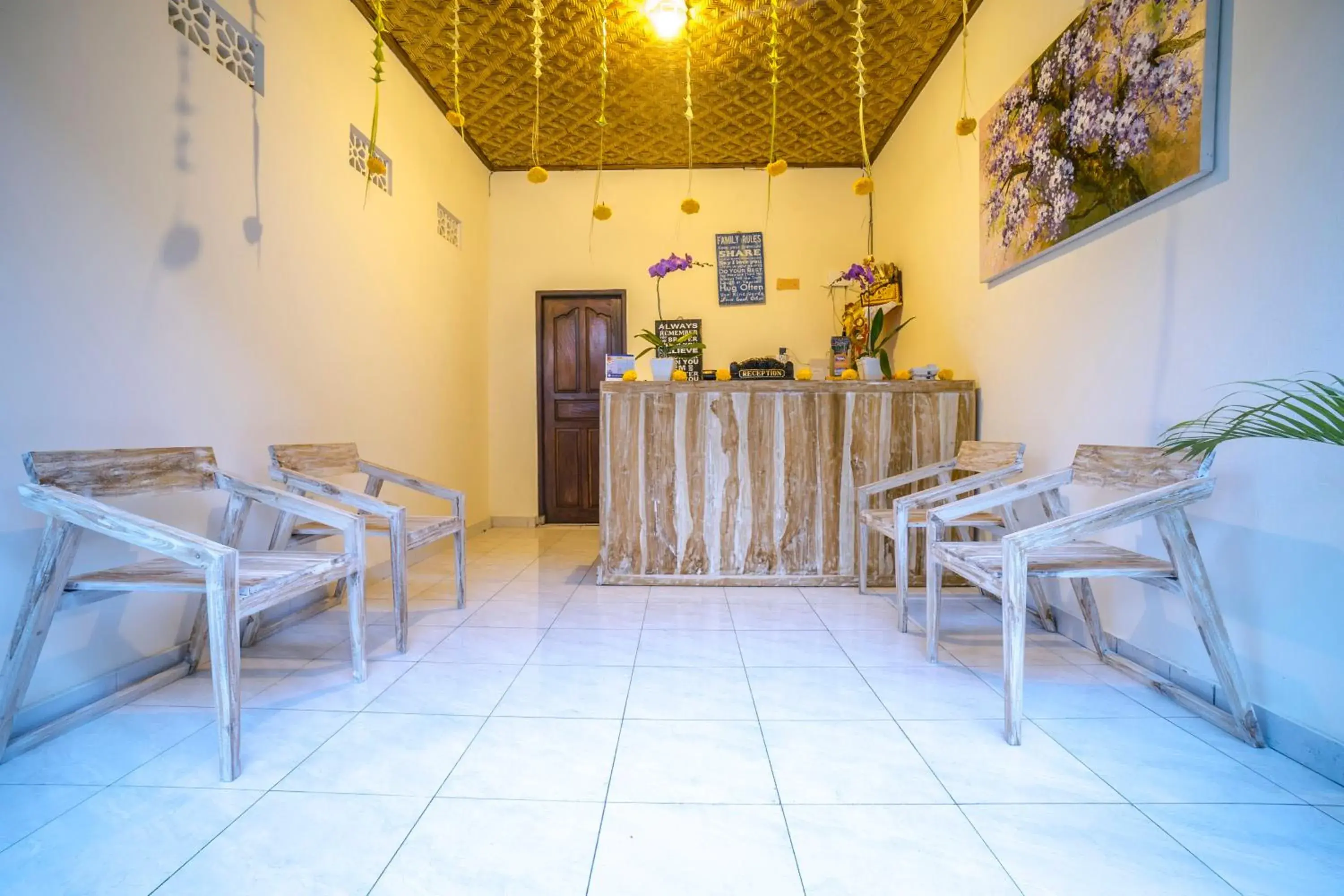 Lobby or reception in Ubud Tropical Garden 2