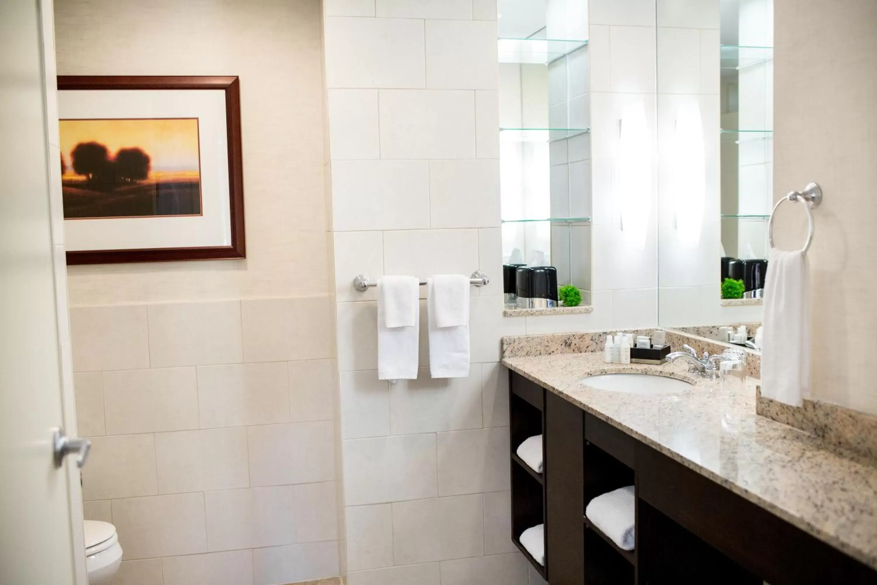 Bathroom in The Lord Nelson Hotel & Suites