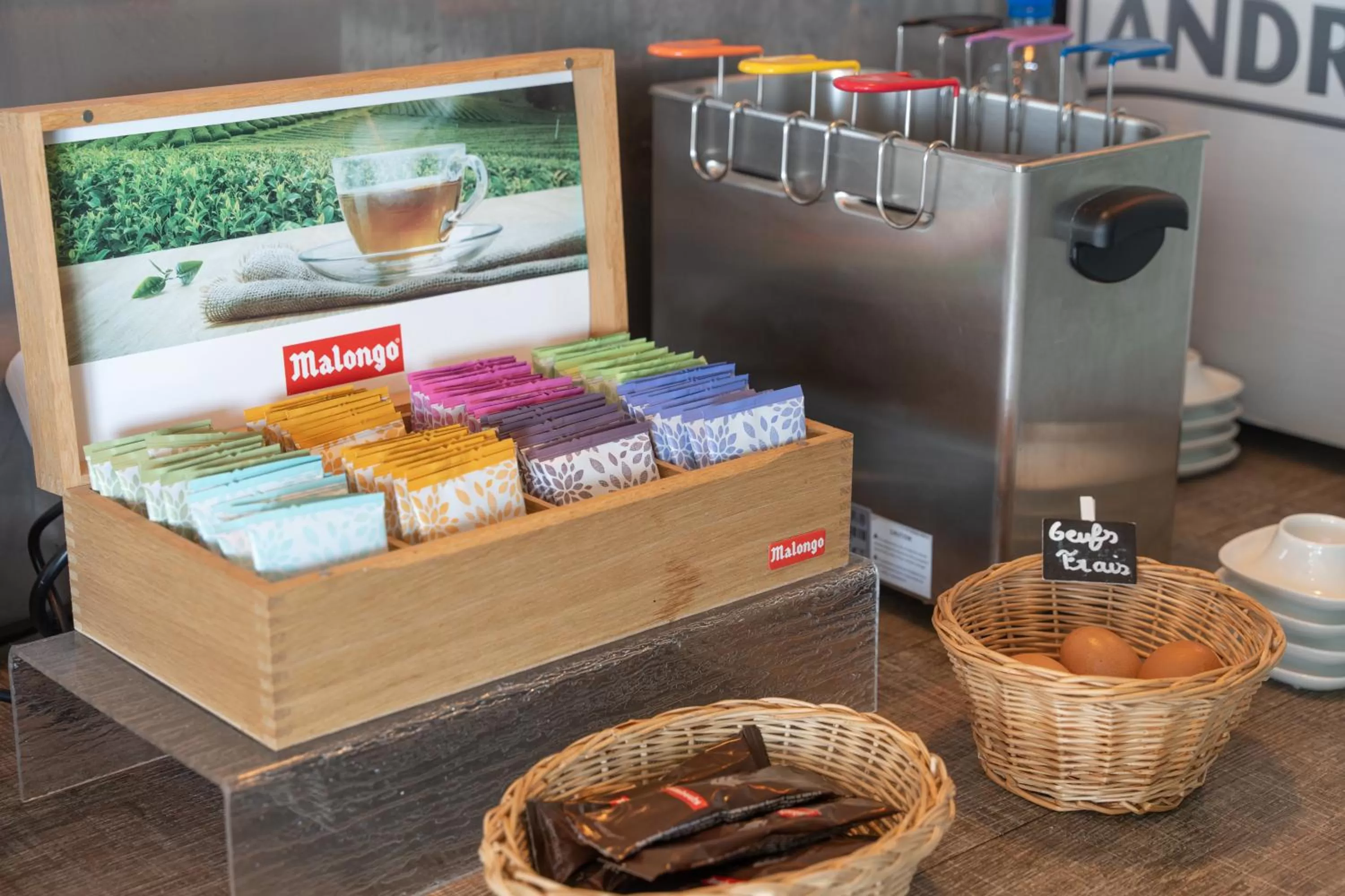 Breakfast in Hotel Inn Design La Rochelle