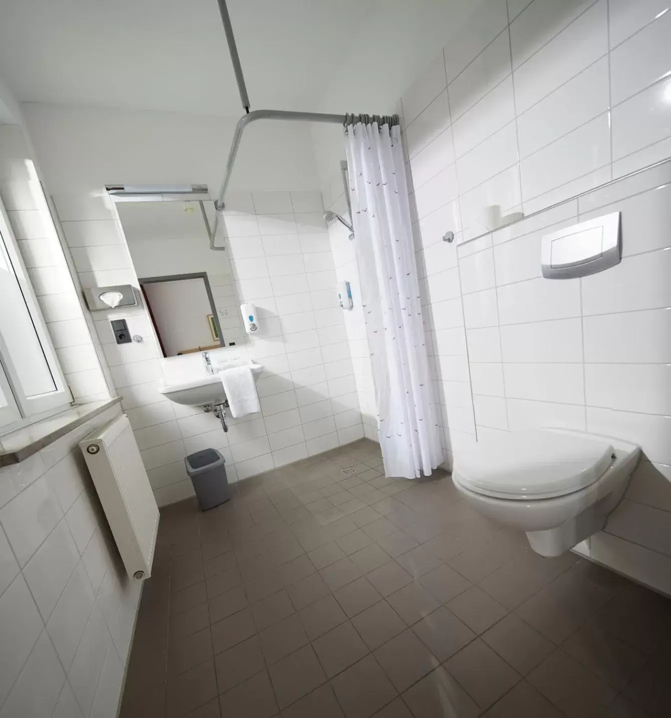 Property building, Bathroom in Hotel Haus vom Guten Hirten