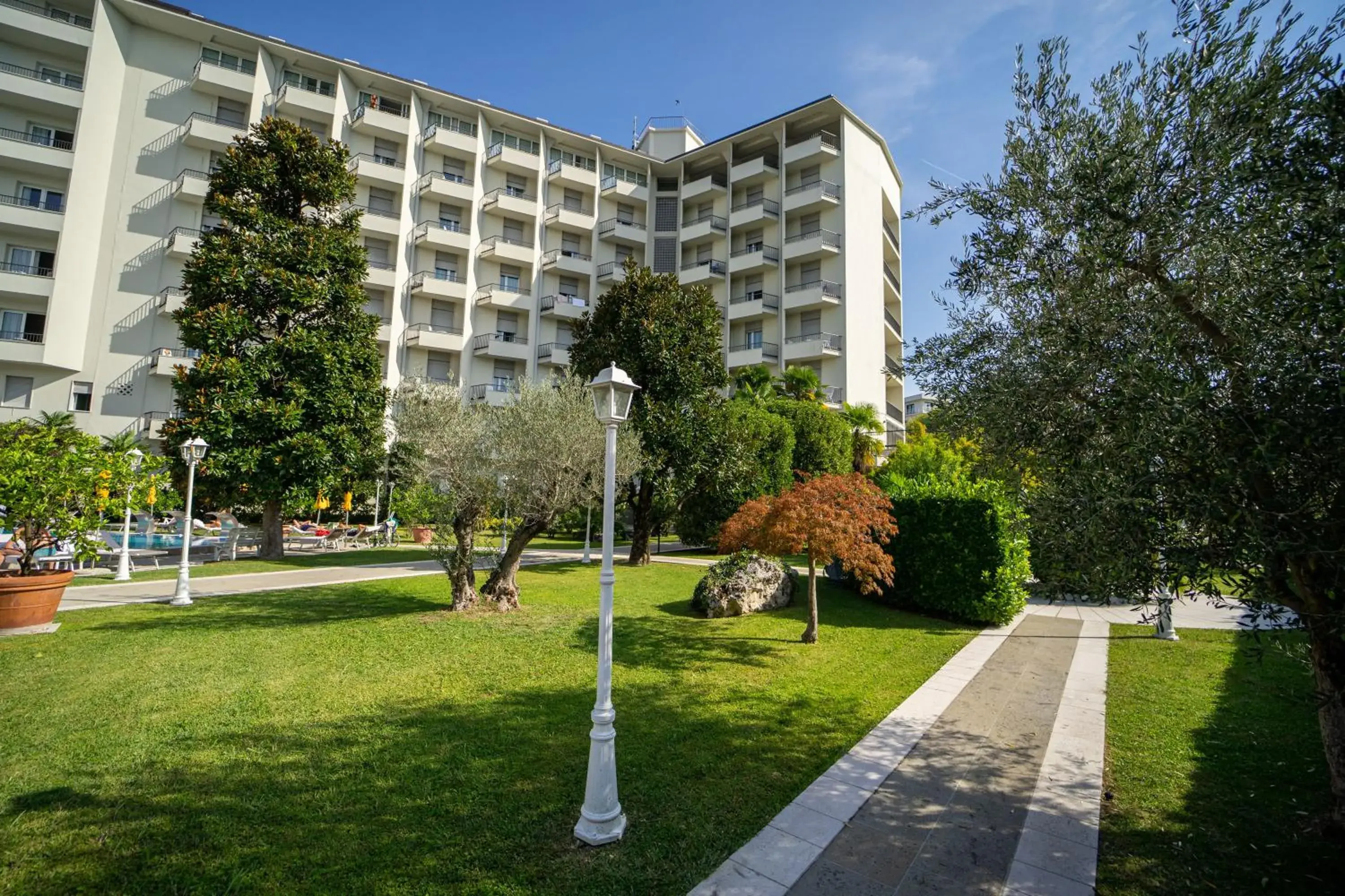 Garden, Property Building in Hotel Ariston Molino Buja