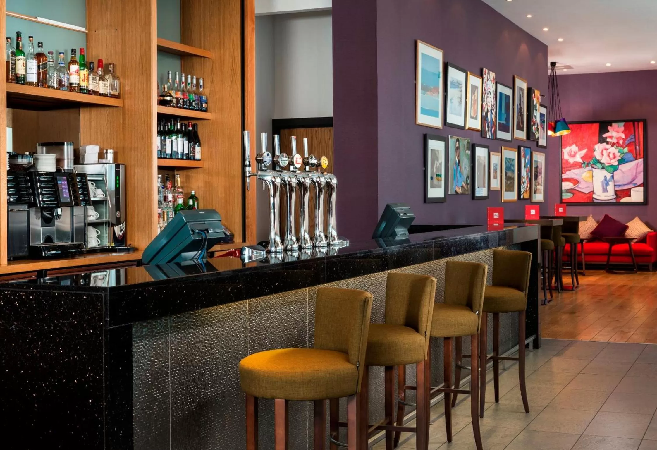 Lounge or bar in Park Inn by Radisson Aberdeen