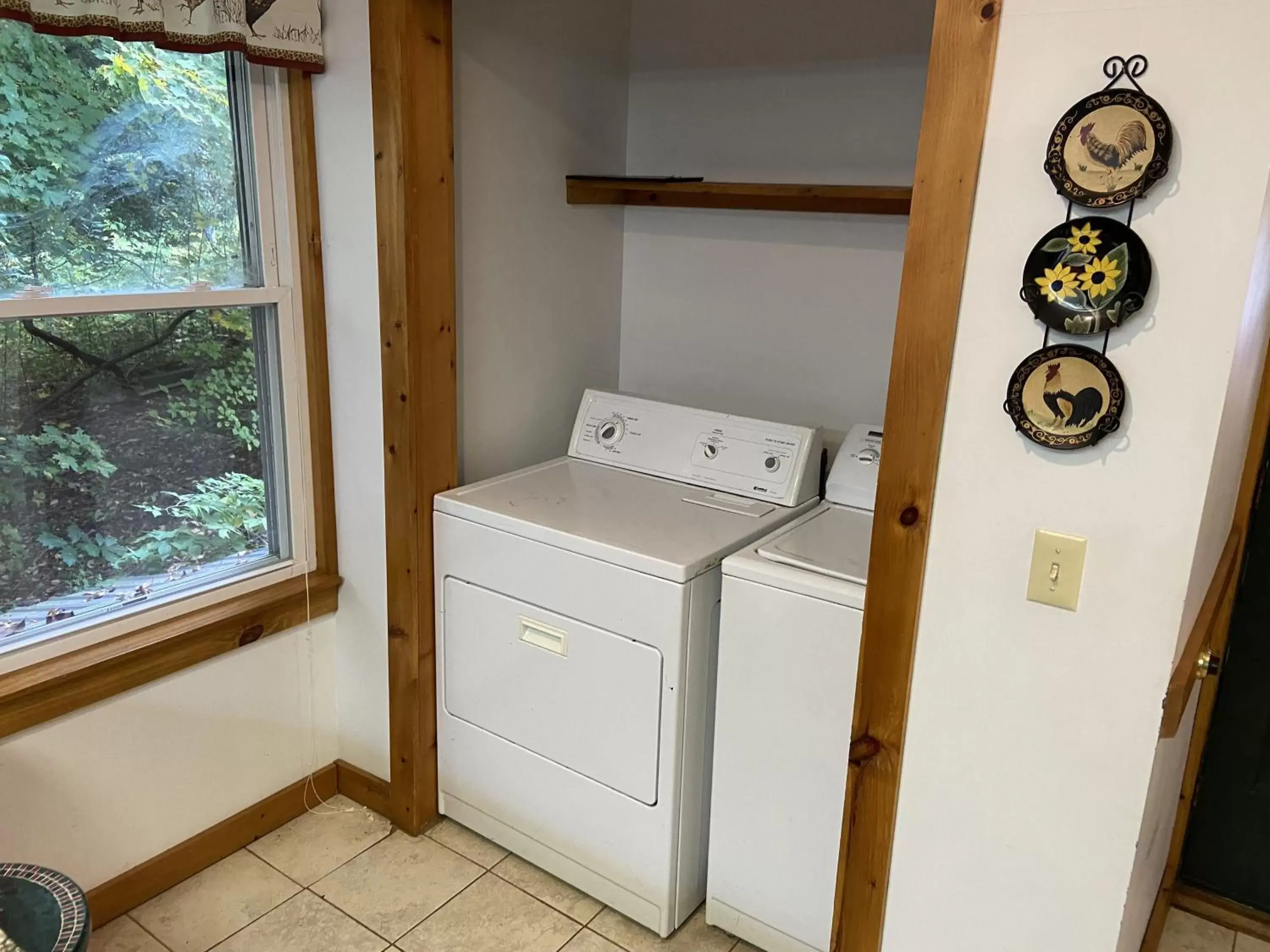 laundry in Hill View Motel and Cottages