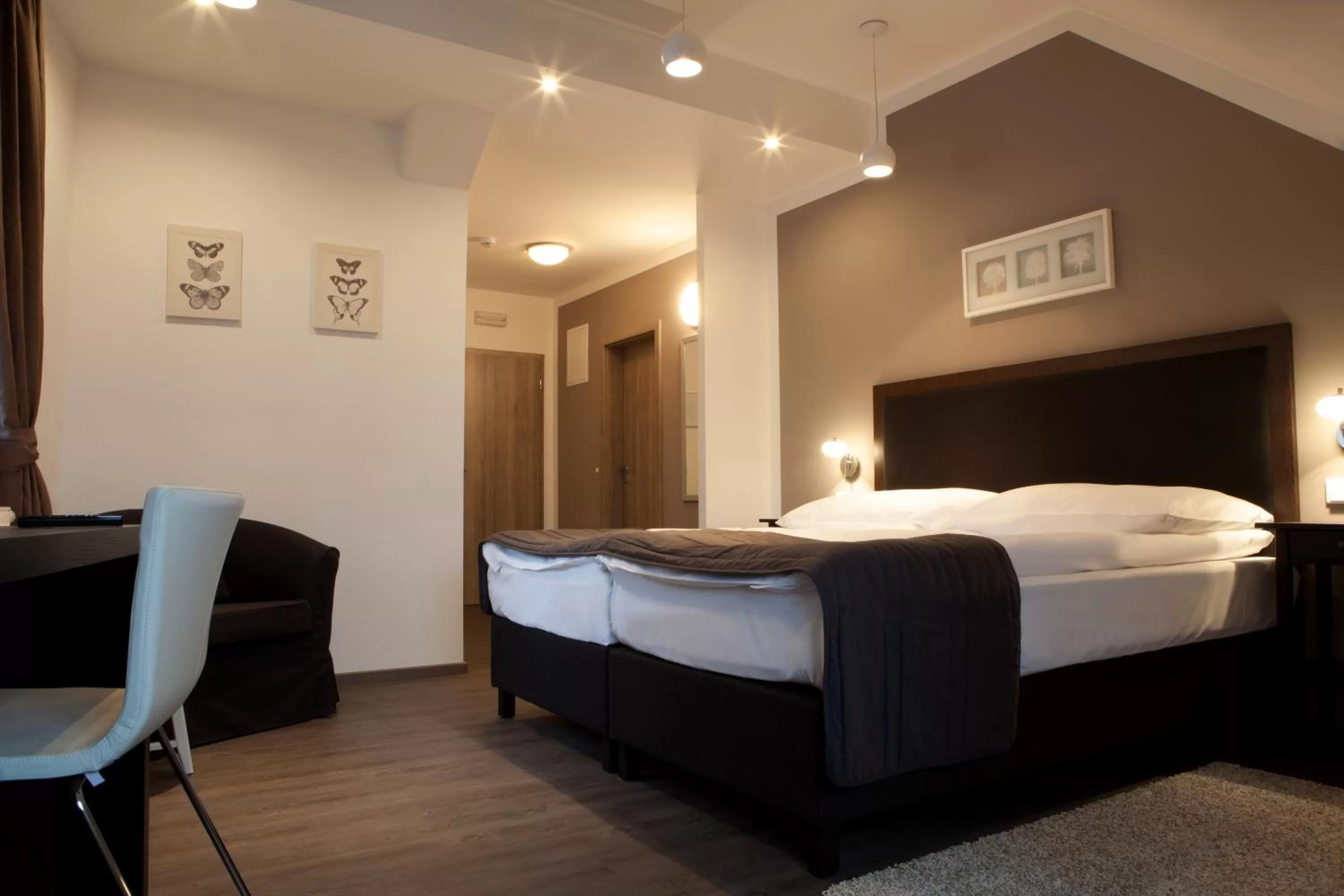 Bedroom, Bed in Hotel Koruna