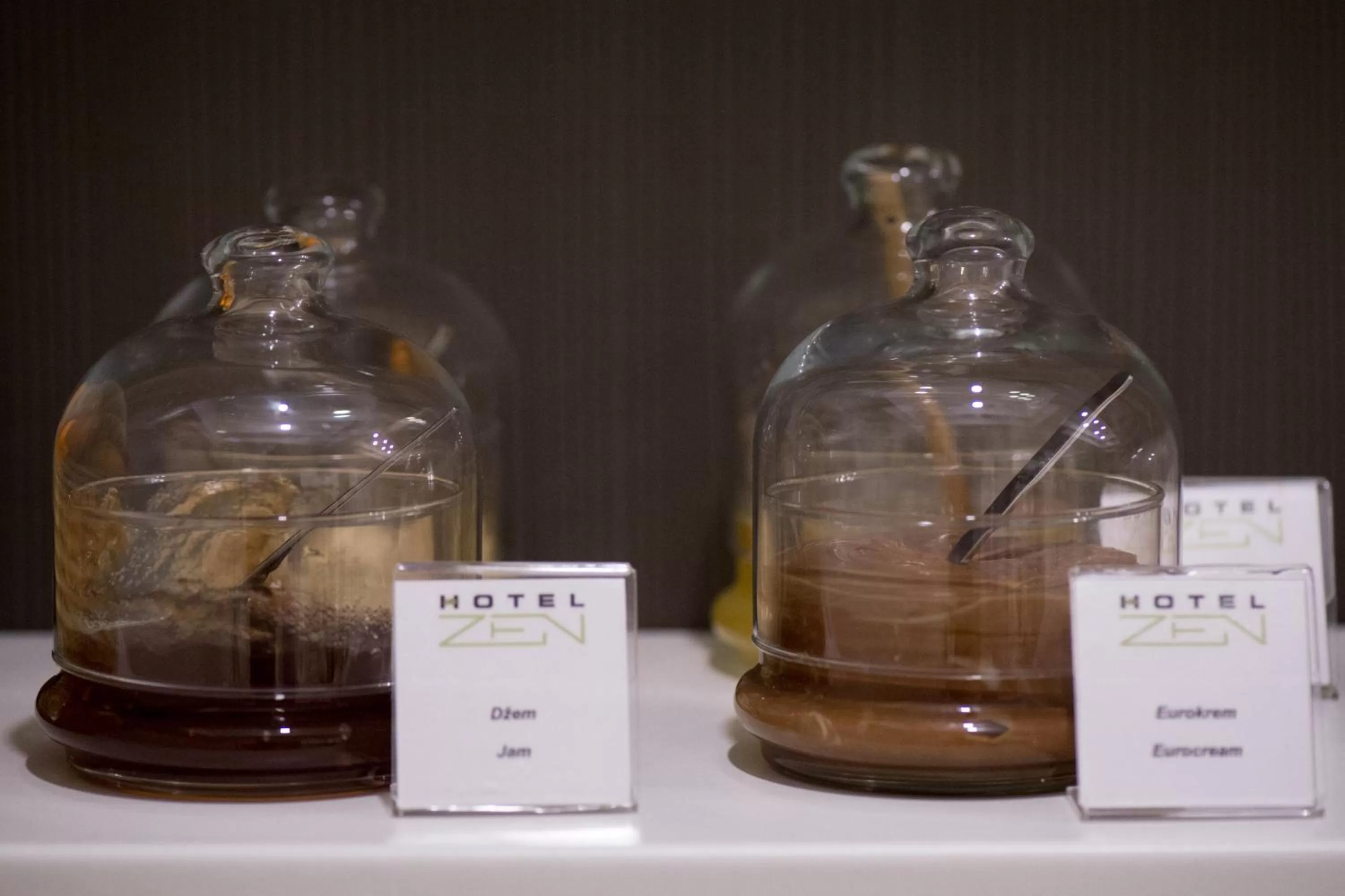 Food in Garni Hotel Zen free parking