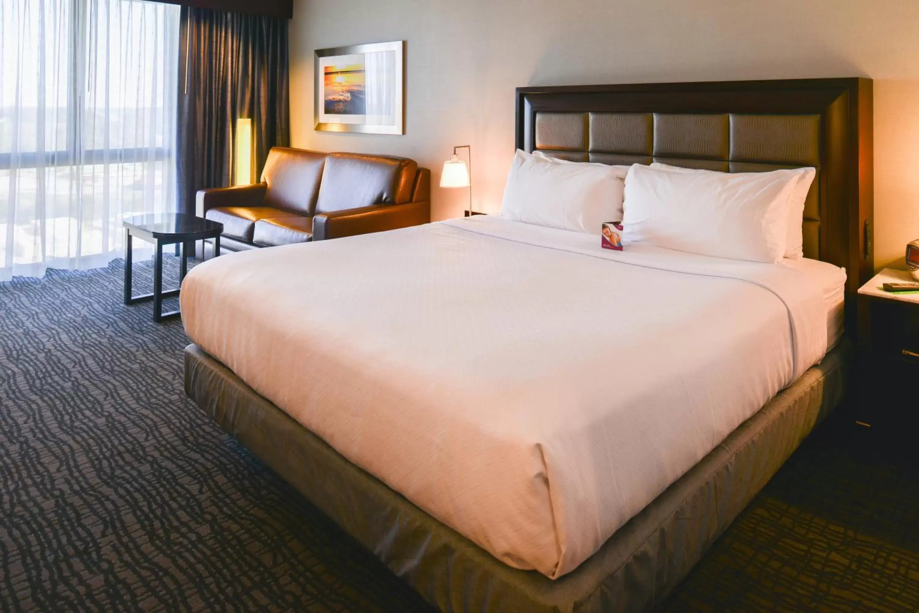 Photo of the whole room, Bed in Crowne Plaza Springfield Convention Center, an IHG Hotel