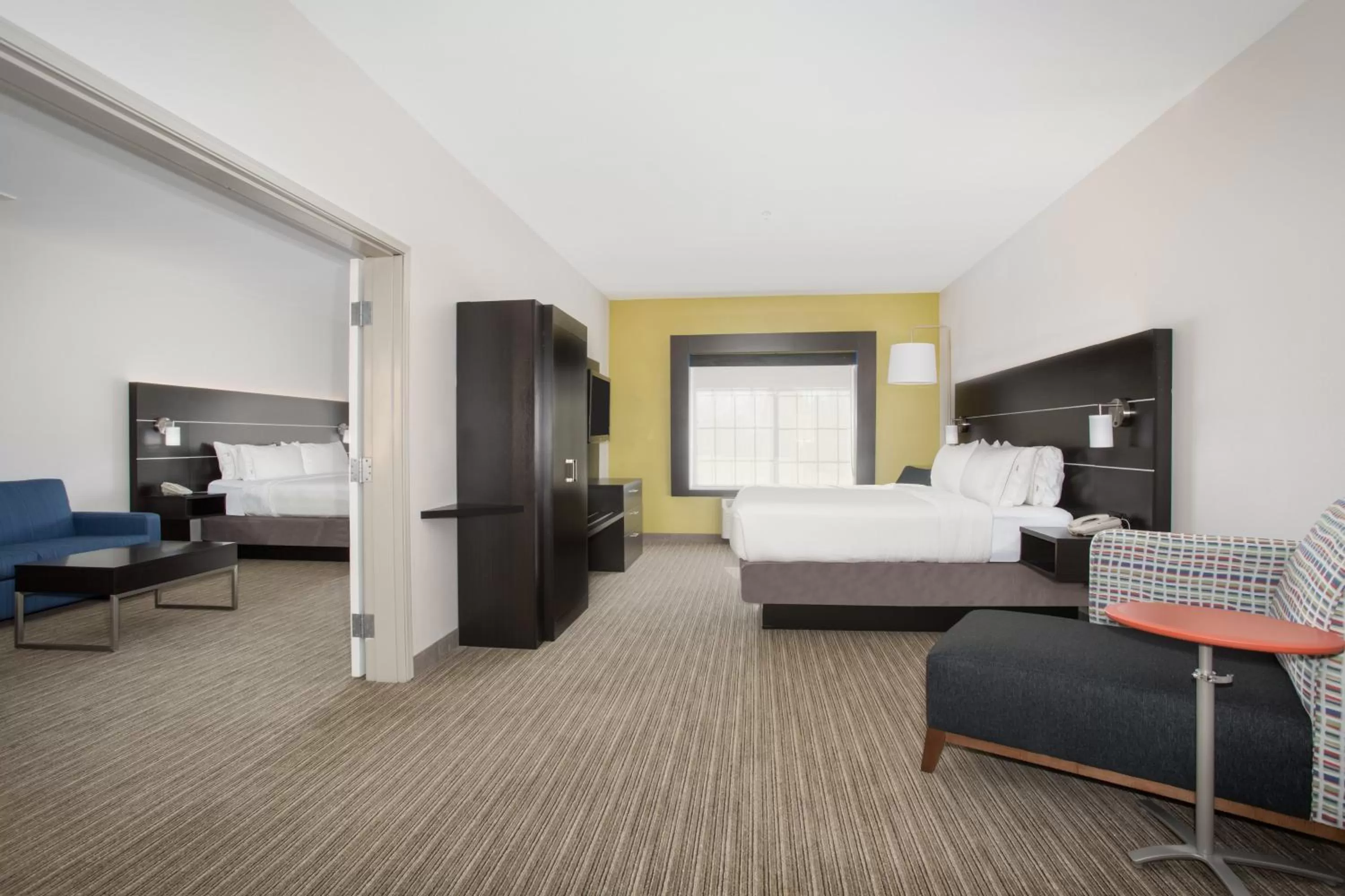 Photo of the whole room, Bed in Holiday Inn Express & Suites Ft Collins by IHG