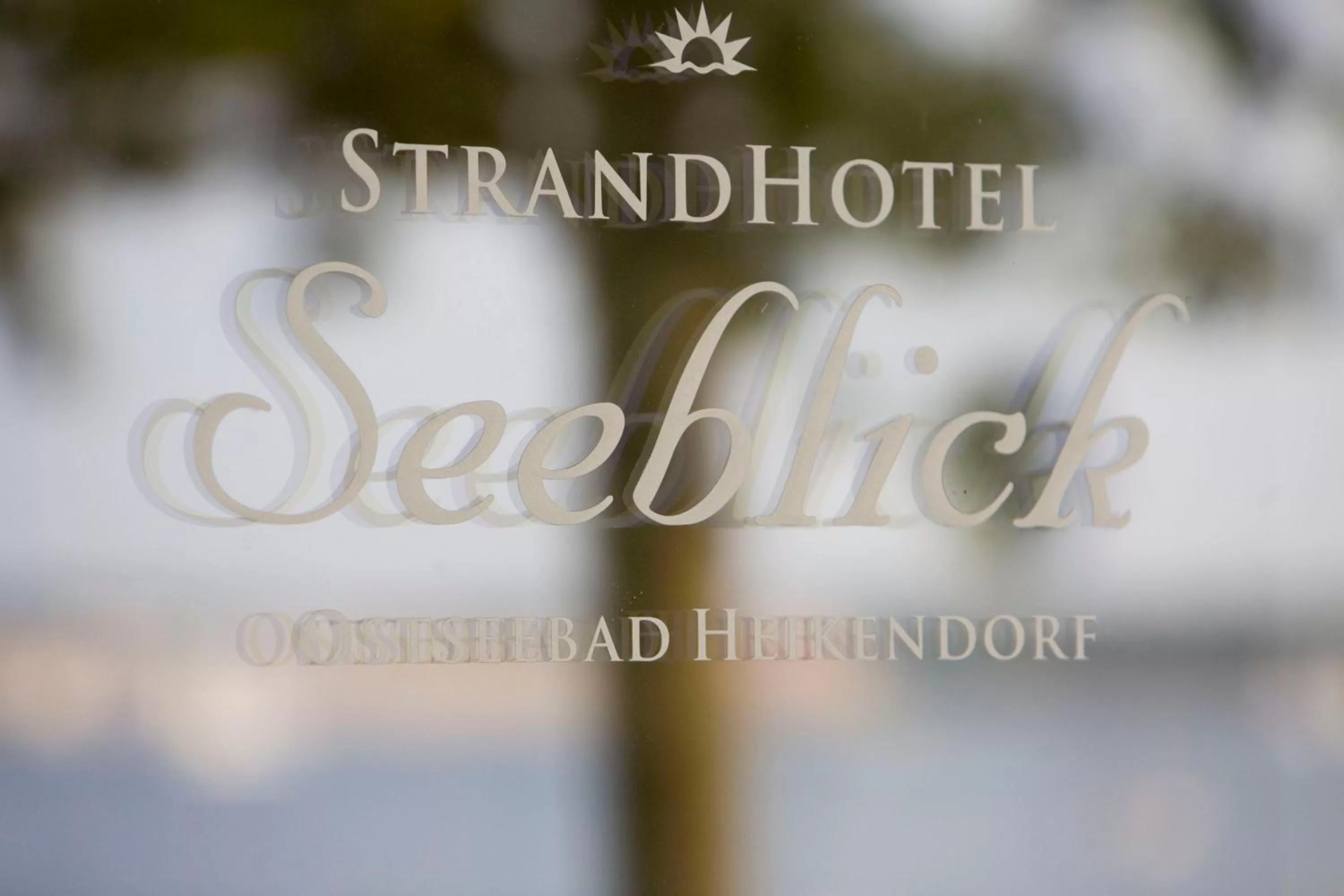 Property logo or sign in StrandHotel Seeblick, Ostseebad Heikendorf