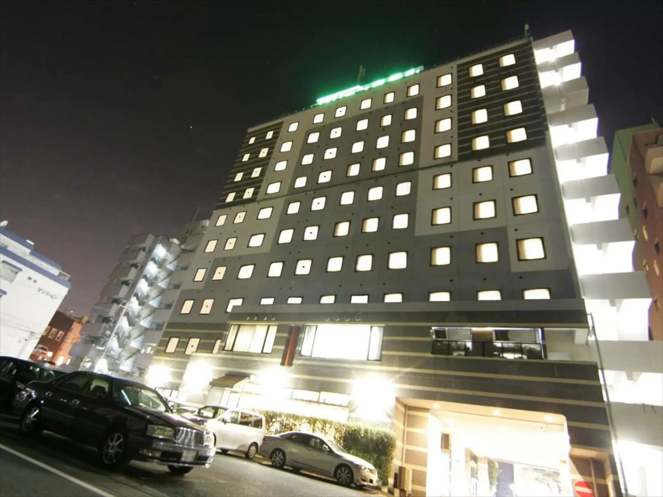 Facade/entrance, Property Building in Kenchomae Green Hotel