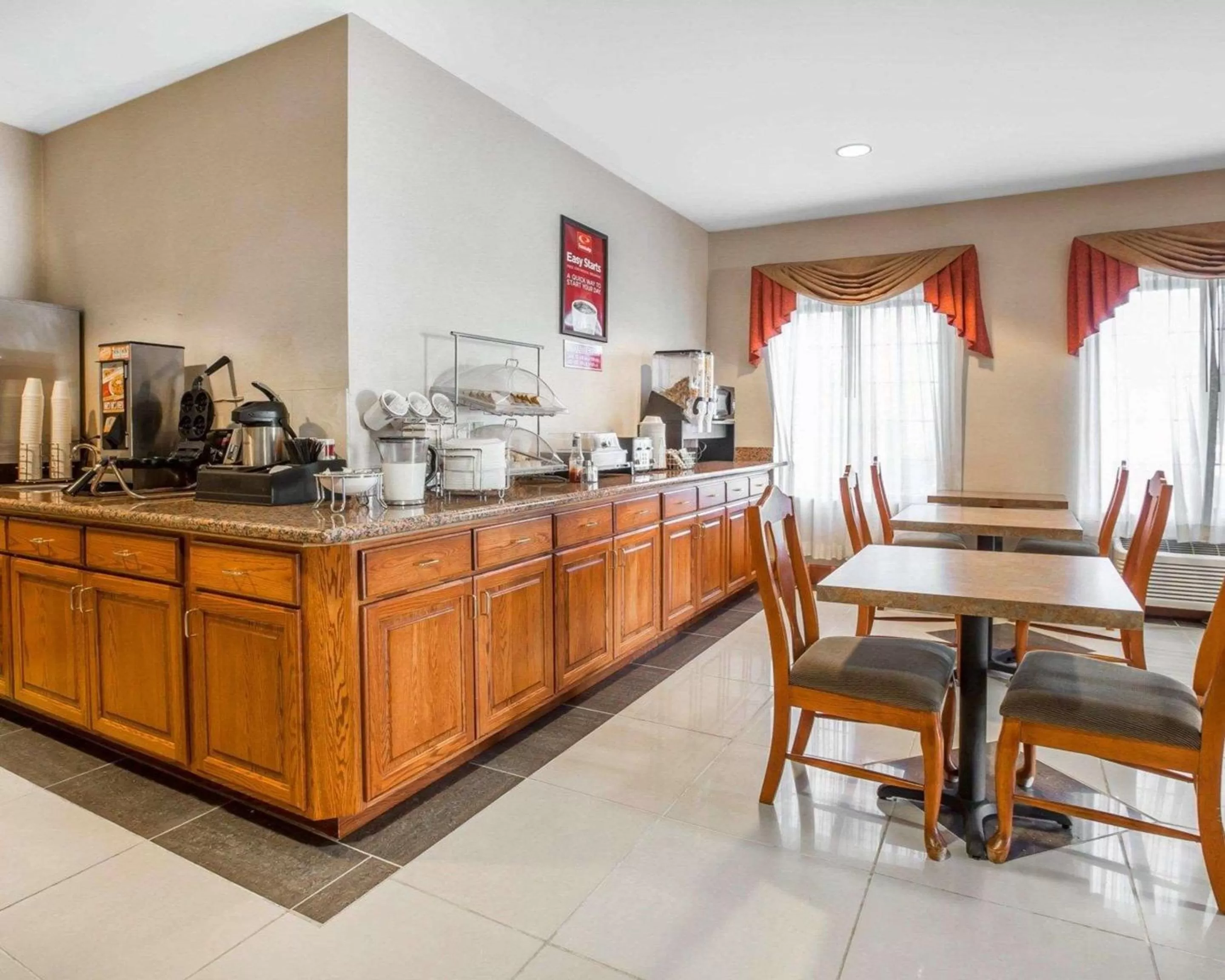 Restaurant/places to eat in Econo Lodge Brunswick Travel Center