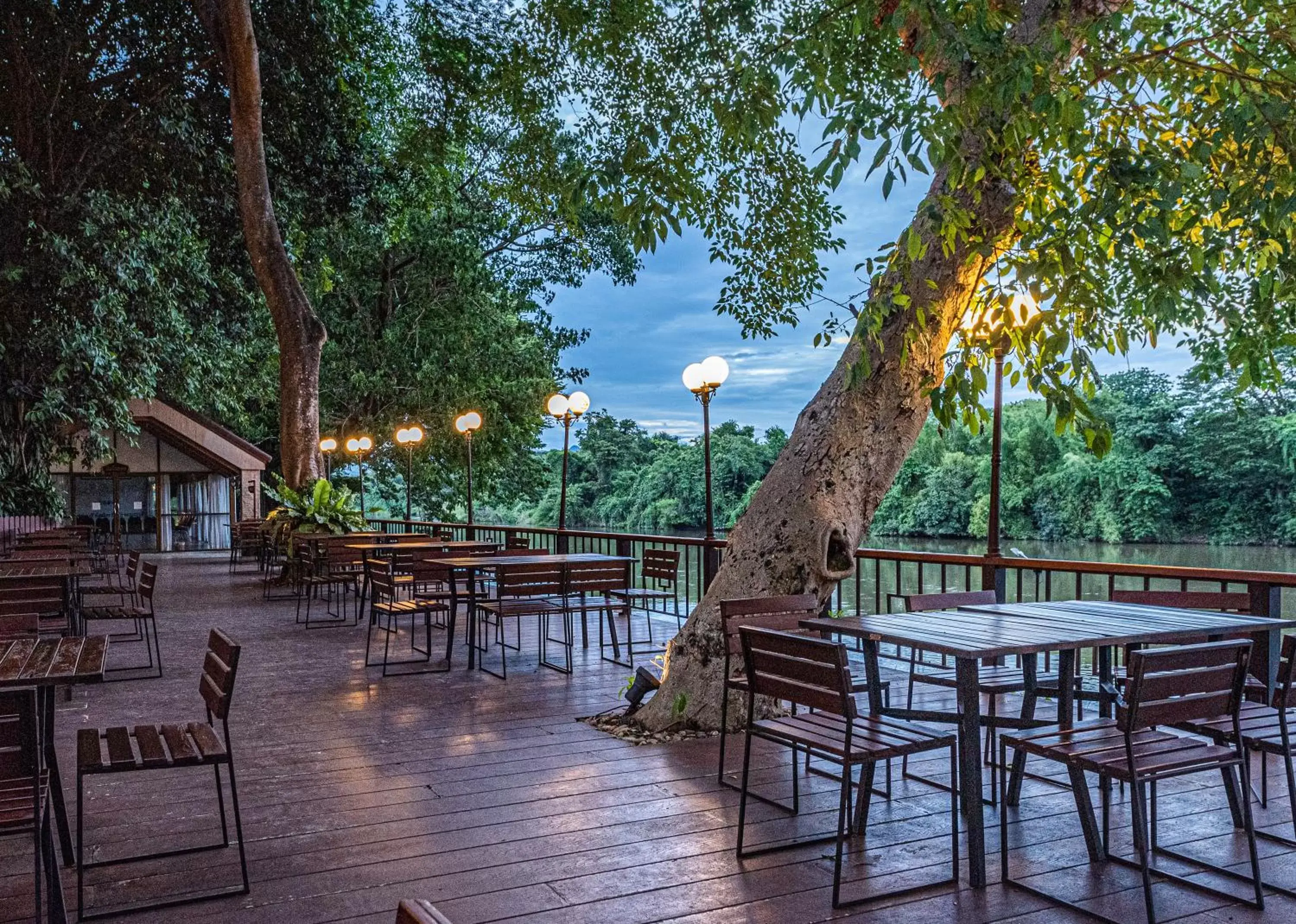 Restaurant/places to eat in The Legacy River Kwai Resort Restaurant/places to eat in The Legacy River Kwai Resort