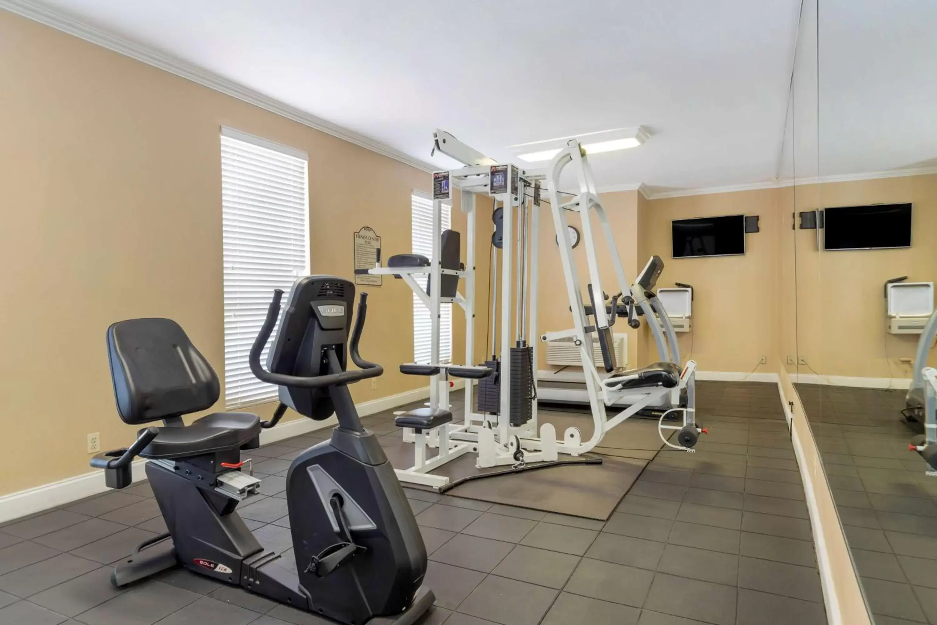 Spa and wellness centre/facilities, Fitness Center/Facilities in Best Western Brady Inn