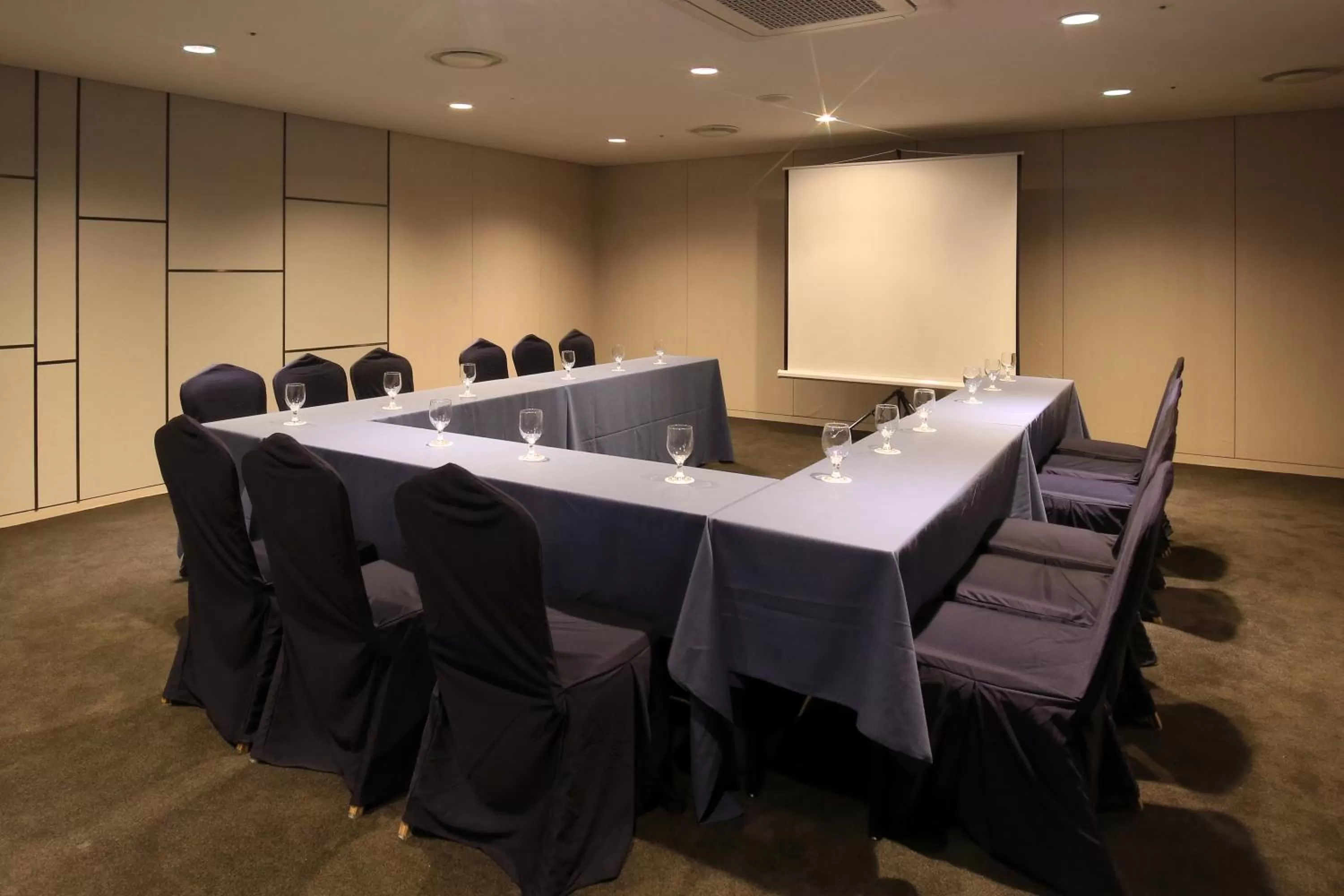 Meeting/conference room in Best Western Jeju Hotel
