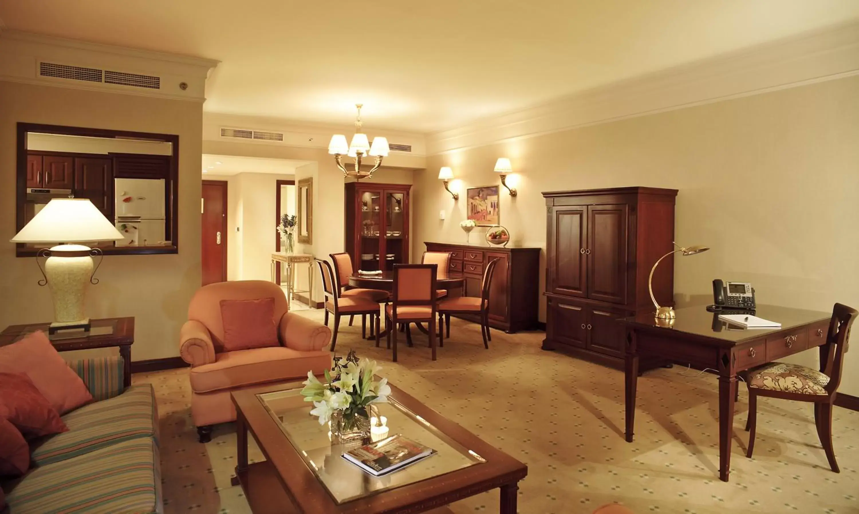 Bedroom, Lounge/Bar in Intercontinental Cairo Citystars, an IHG Hotel