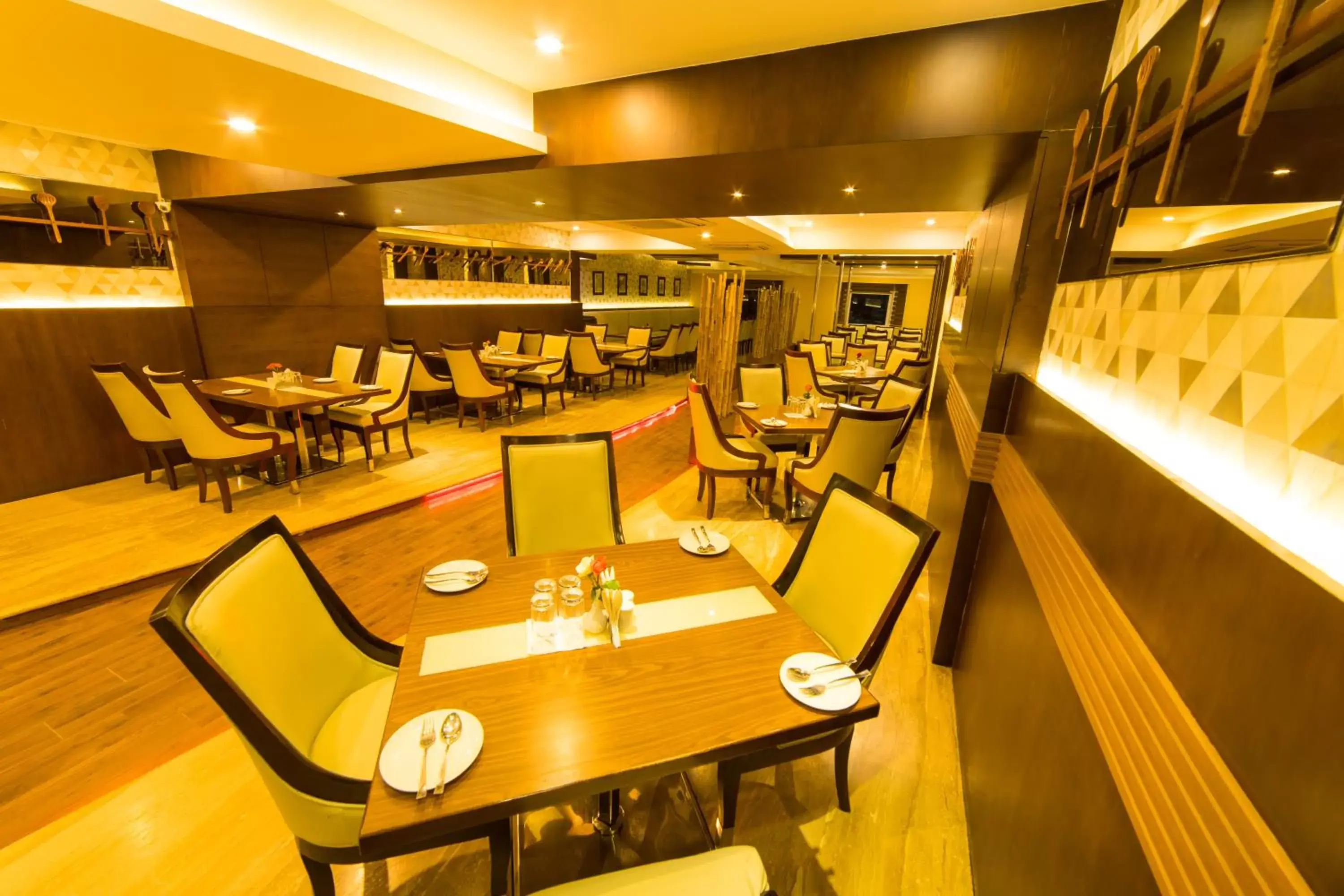 Restaurant/Places to Eat in The Madurai Residency