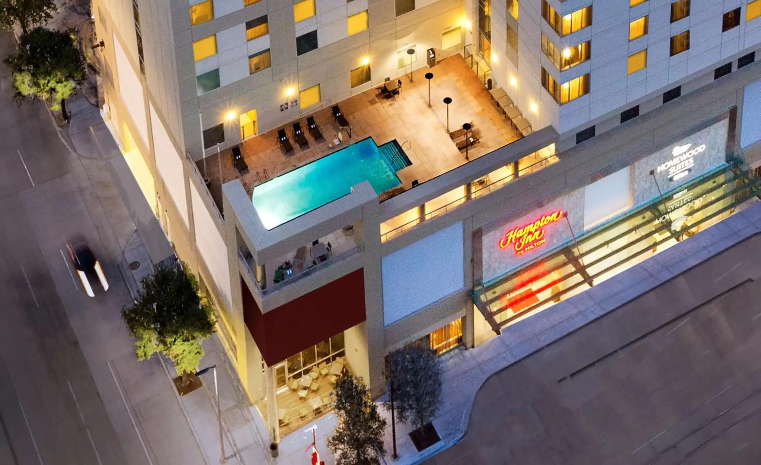 Pool view in Hampton Inn Houston Downtown Pool view in Hampton Inn Houston Downtown
