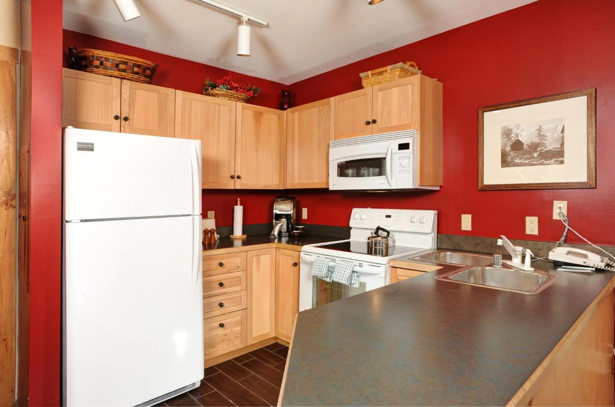 Kitchen or kitchenette, Kitchen/Kitchenette in River Run Village by Keystone Resort