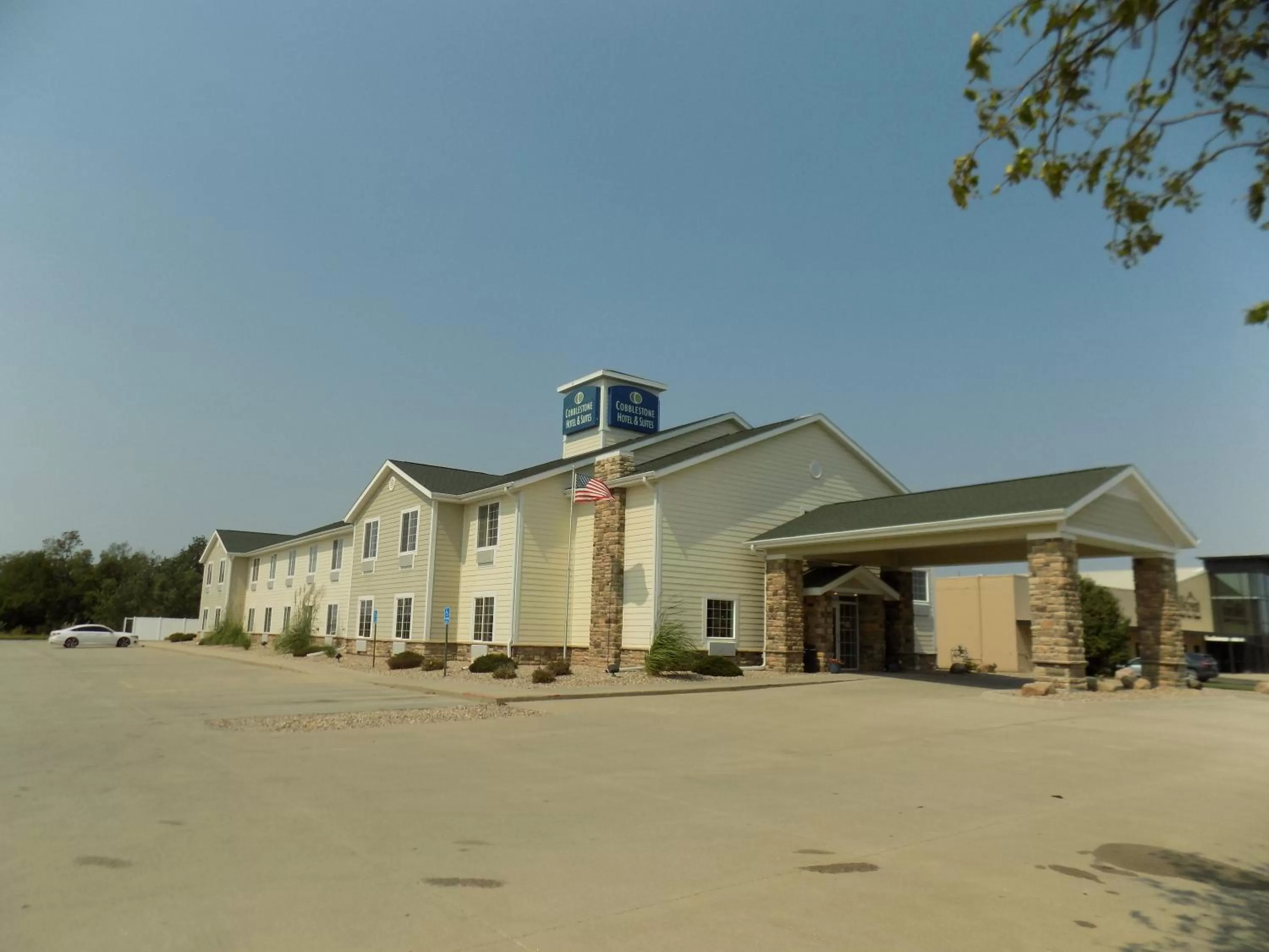 Property building in Cobblestone Hotel & Suites - Seward