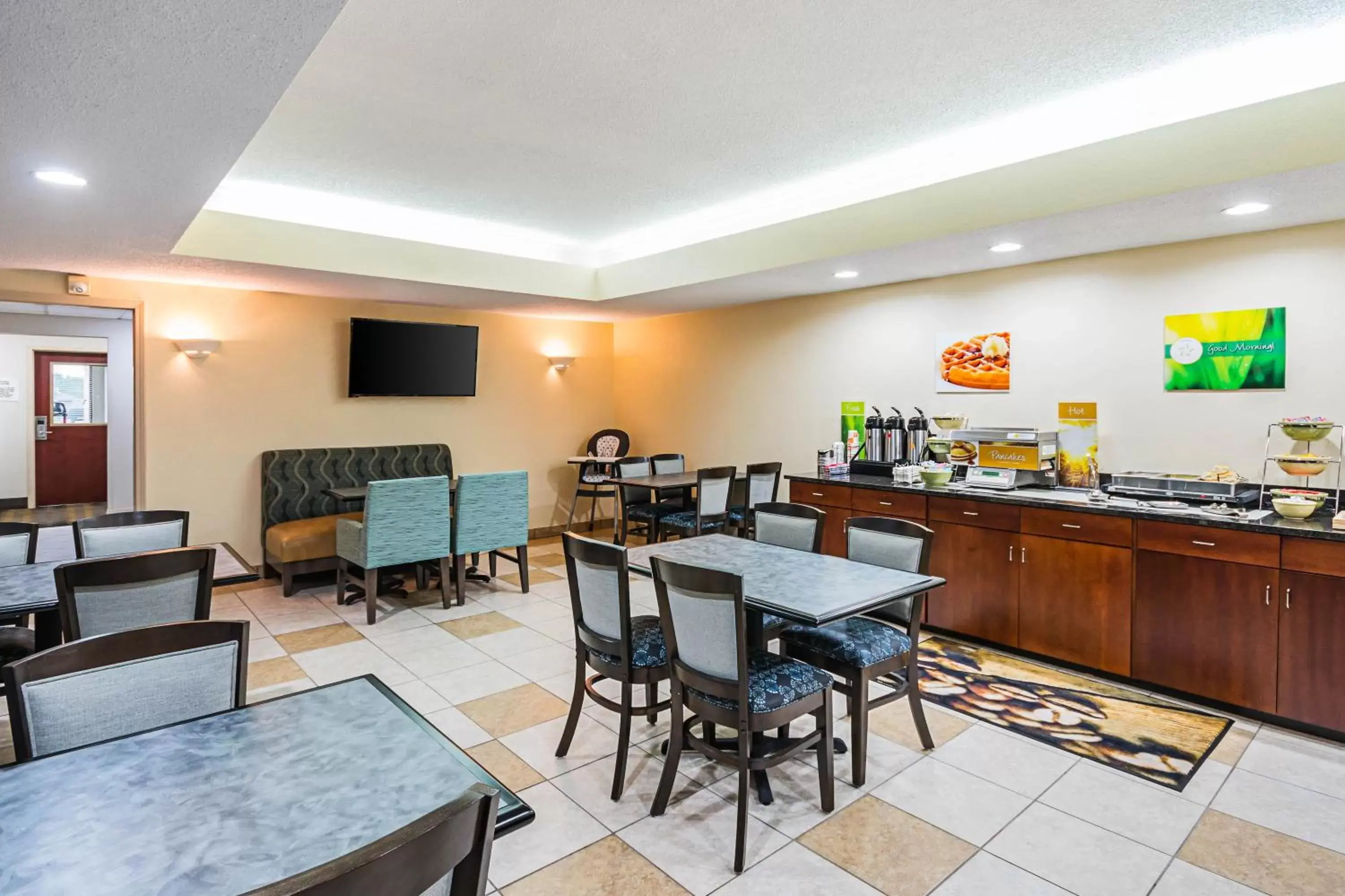 Food and drinks, Restaurant/Places to Eat in Quality Inn