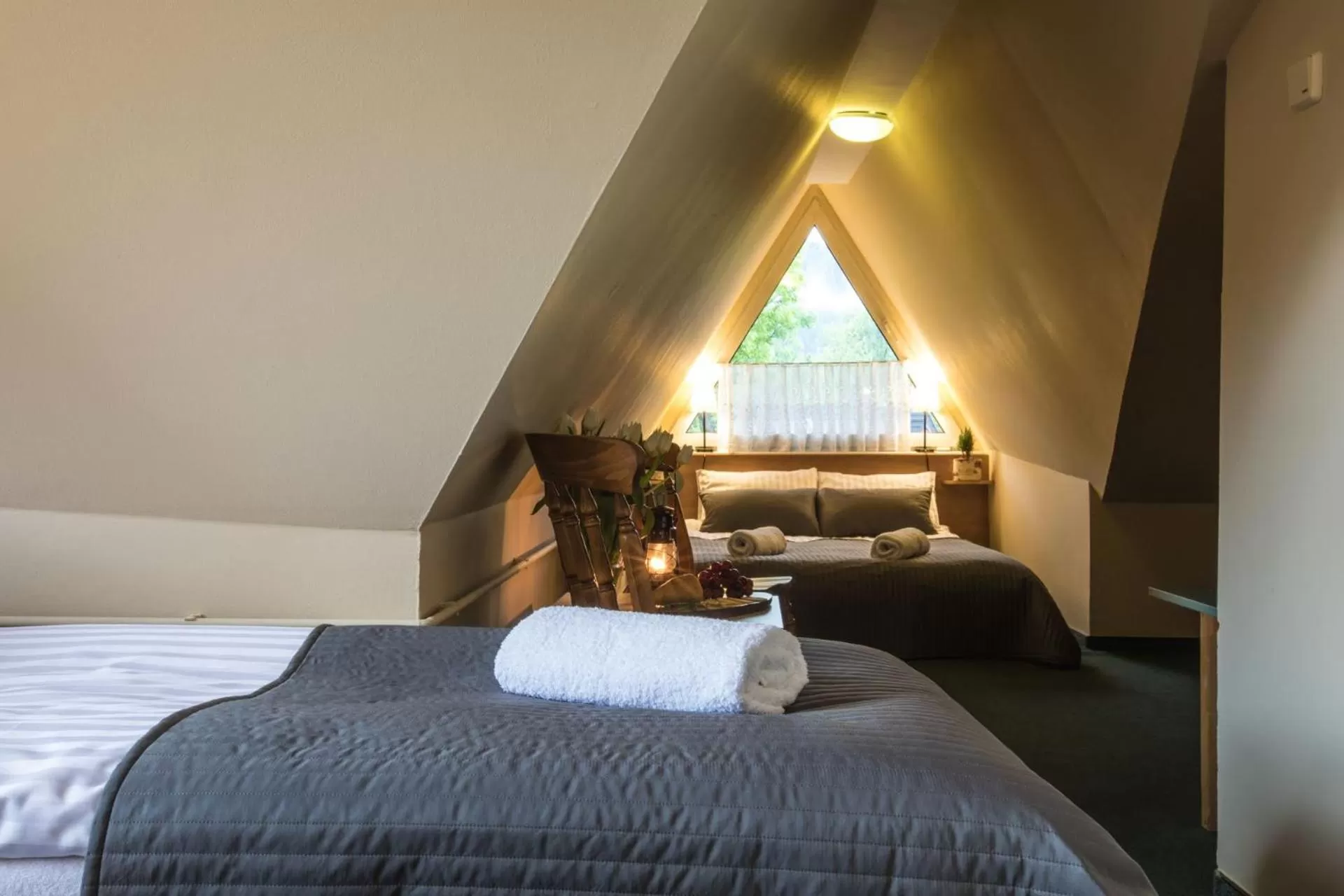 Bed in Liberta INN - Pokoje Gościnne