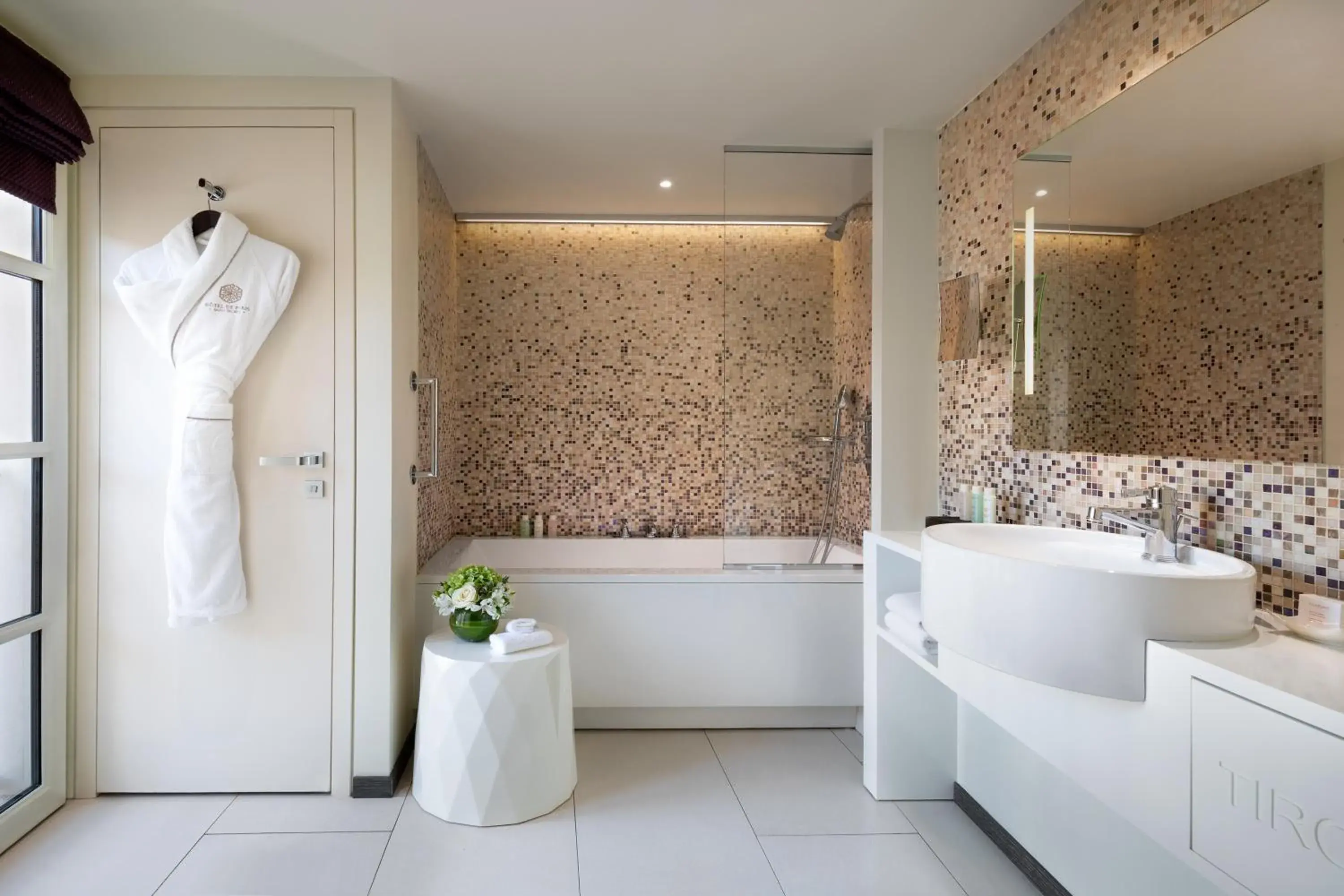 Bathroom in Hôtel de Paris Saint-Tropez