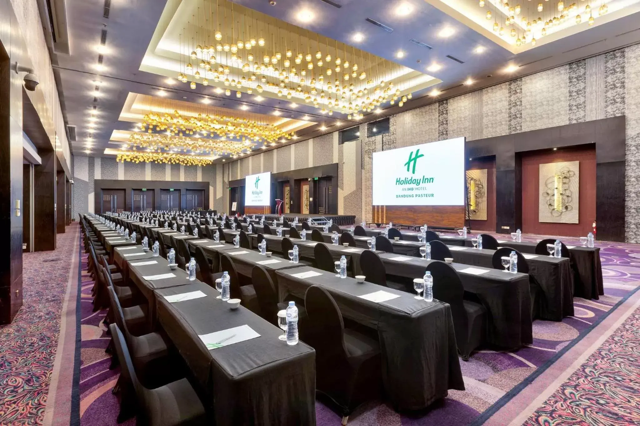 Banquet/Function facilities in Holiday Inn Bandung Pasteur, an IHG Hotel