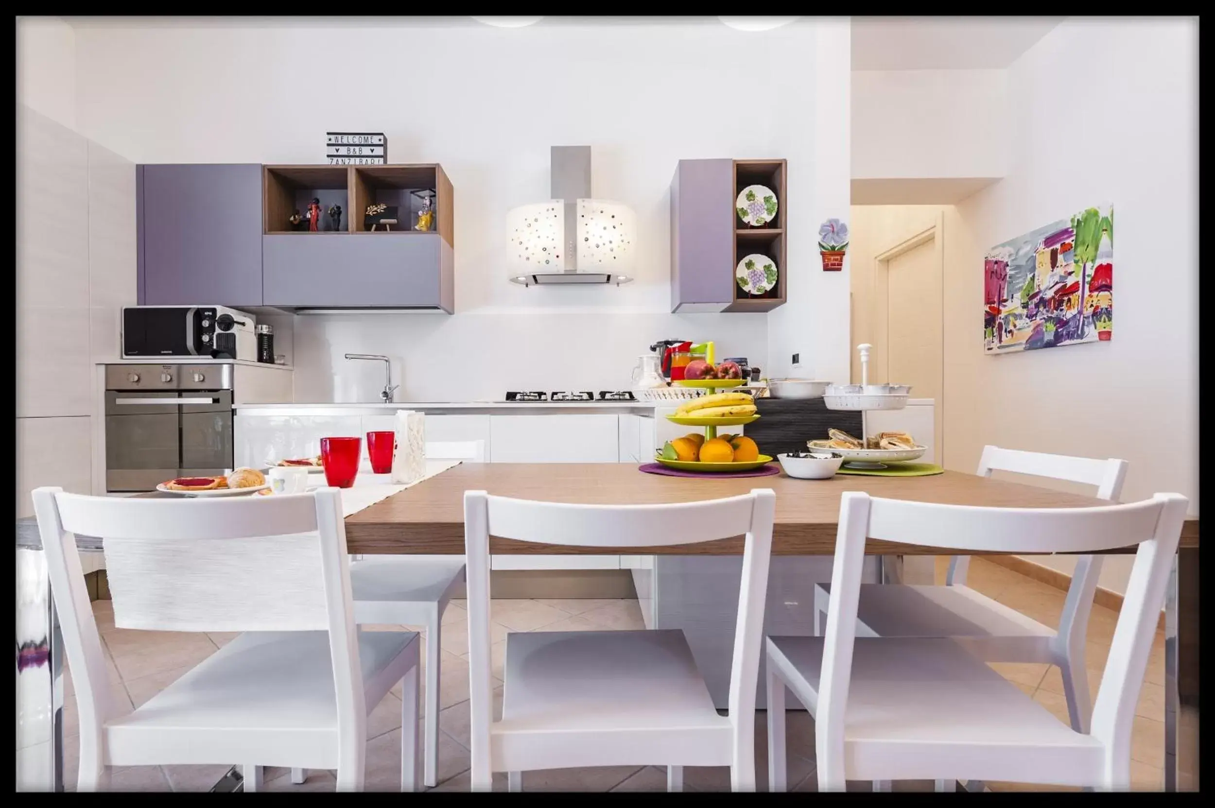 Dining Area in Melody Room