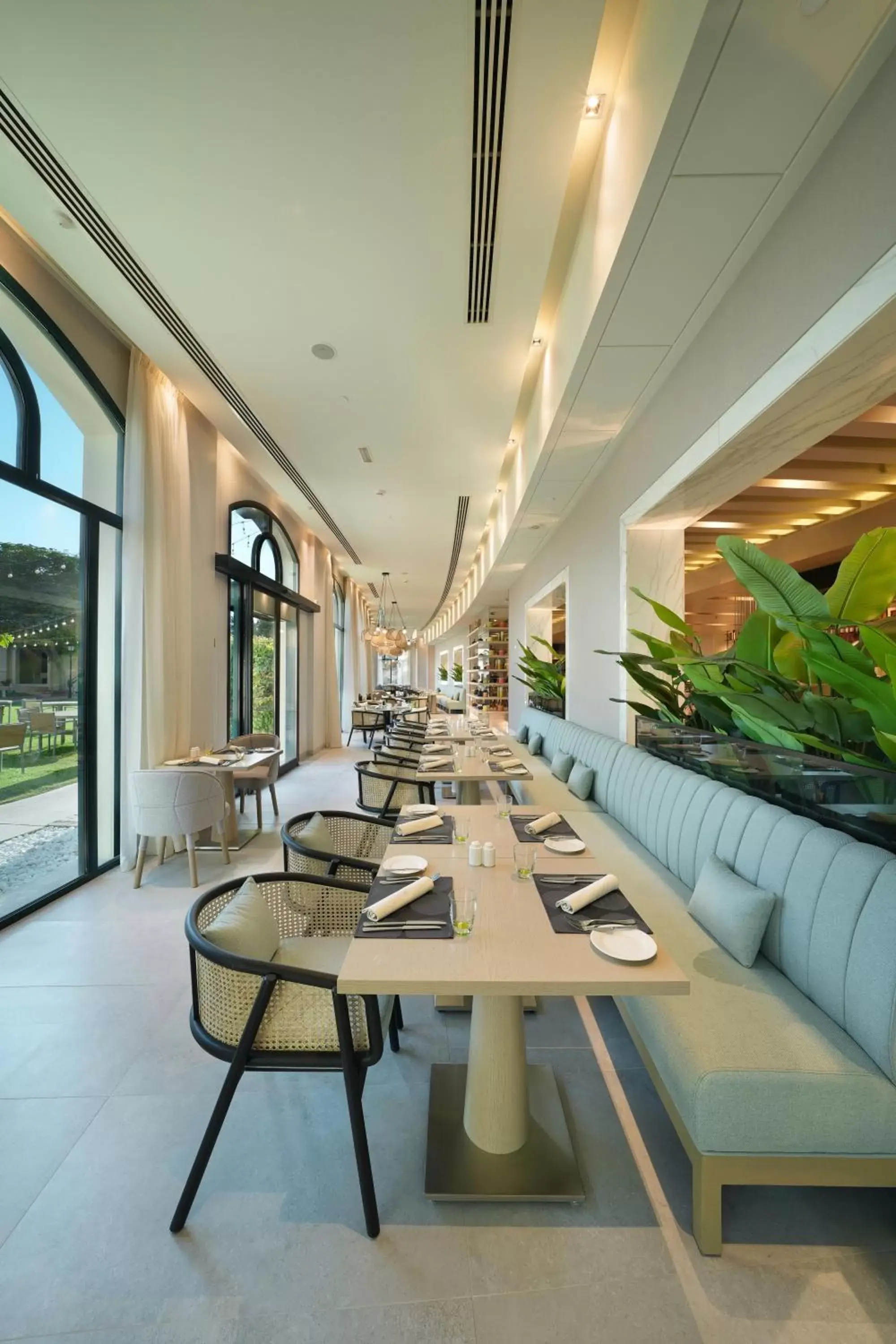 Dining area, Restaurant/Places to Eat in Al Ain Rotana