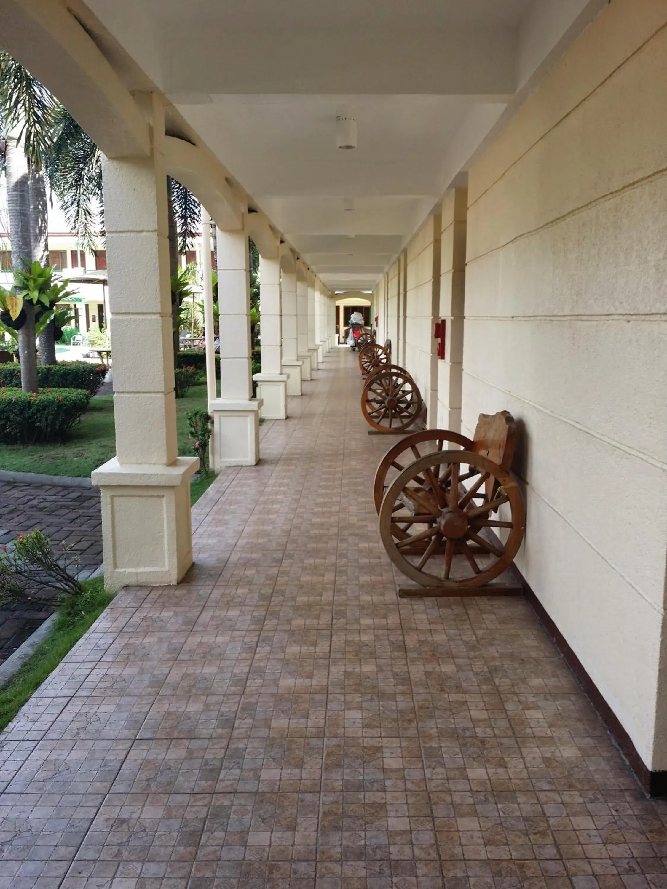 Decorative detail in Dottie's Place Hotel & Restaurant Decorative detail in Dottie's Place Hotel & Restaurant