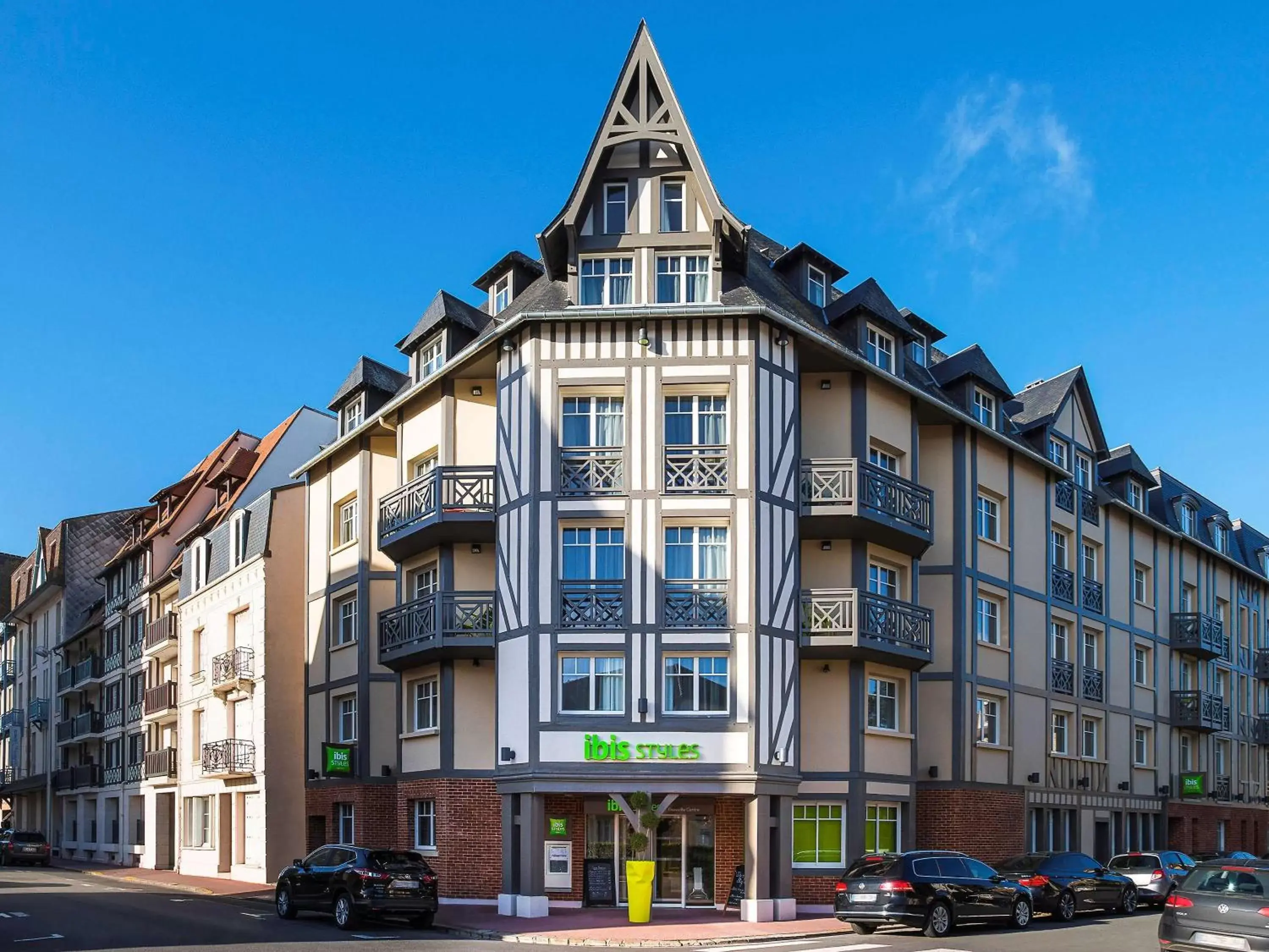Property building in ibis Styles Deauville Centre