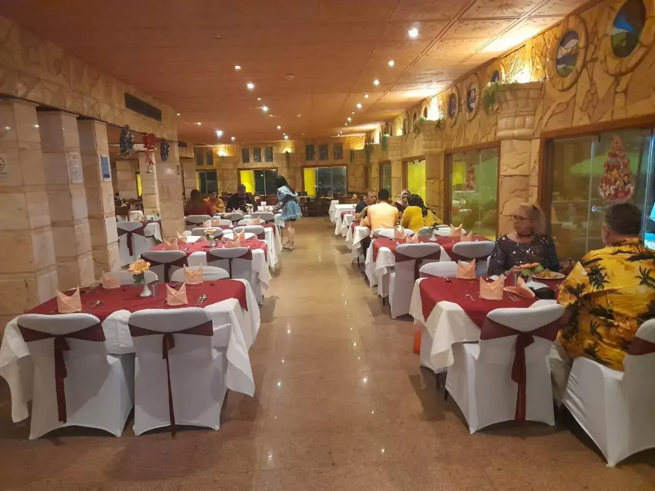 Restaurant/places to eat, Banquet Facilities in Happy Life Village Dahab