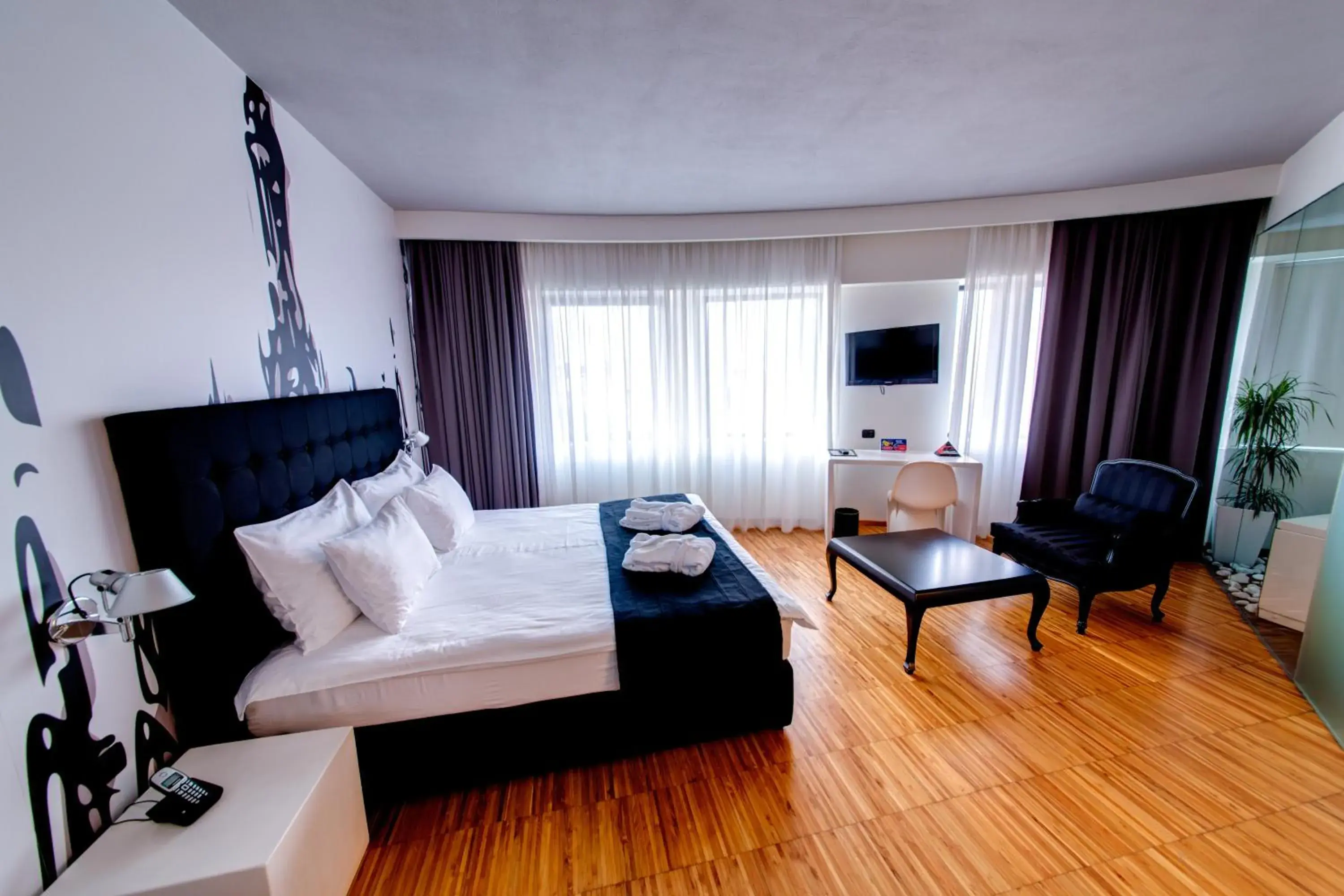 Photo of the whole room in Sarroglia Hotel