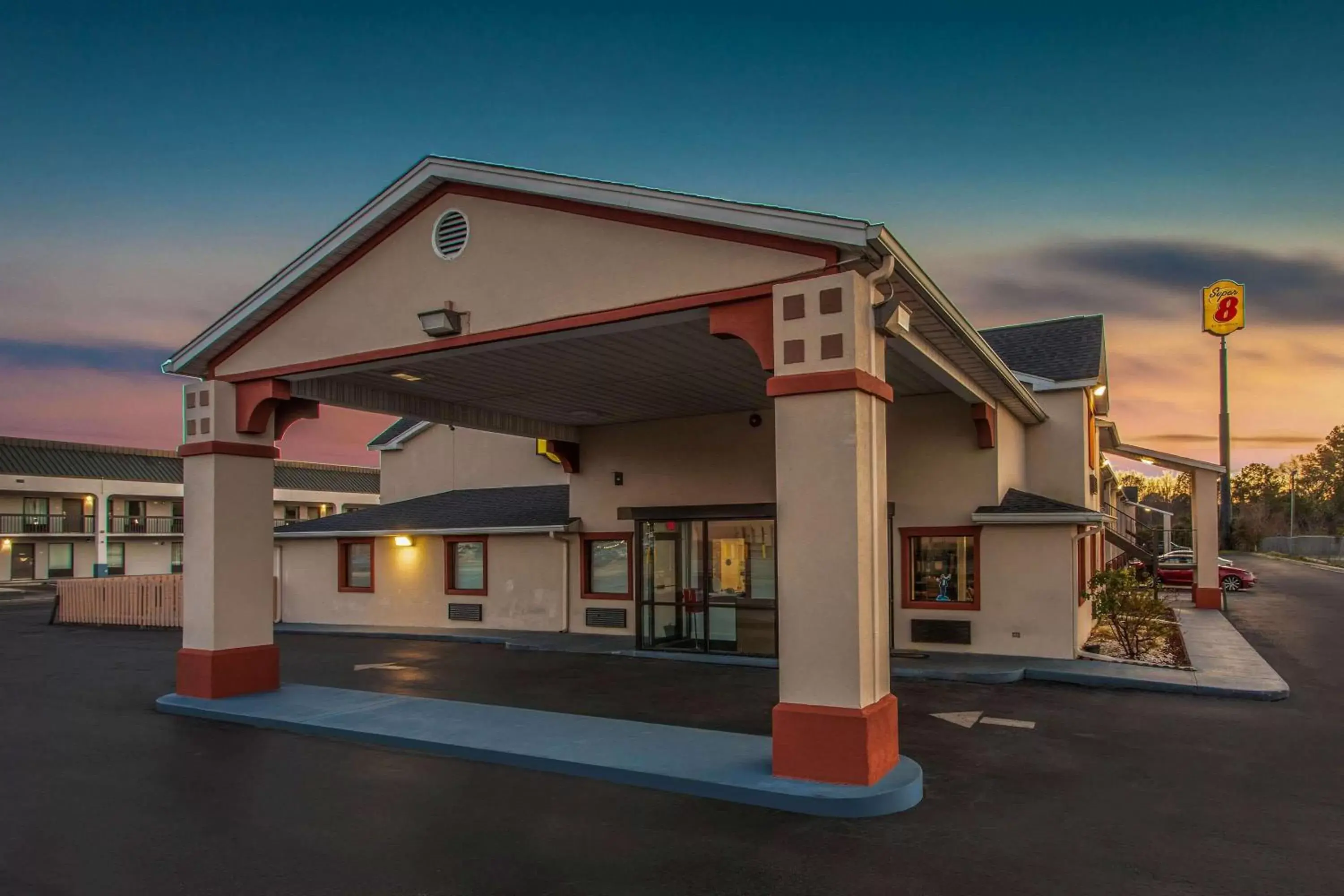 Property Building in Super 8 by Wyndham Florence