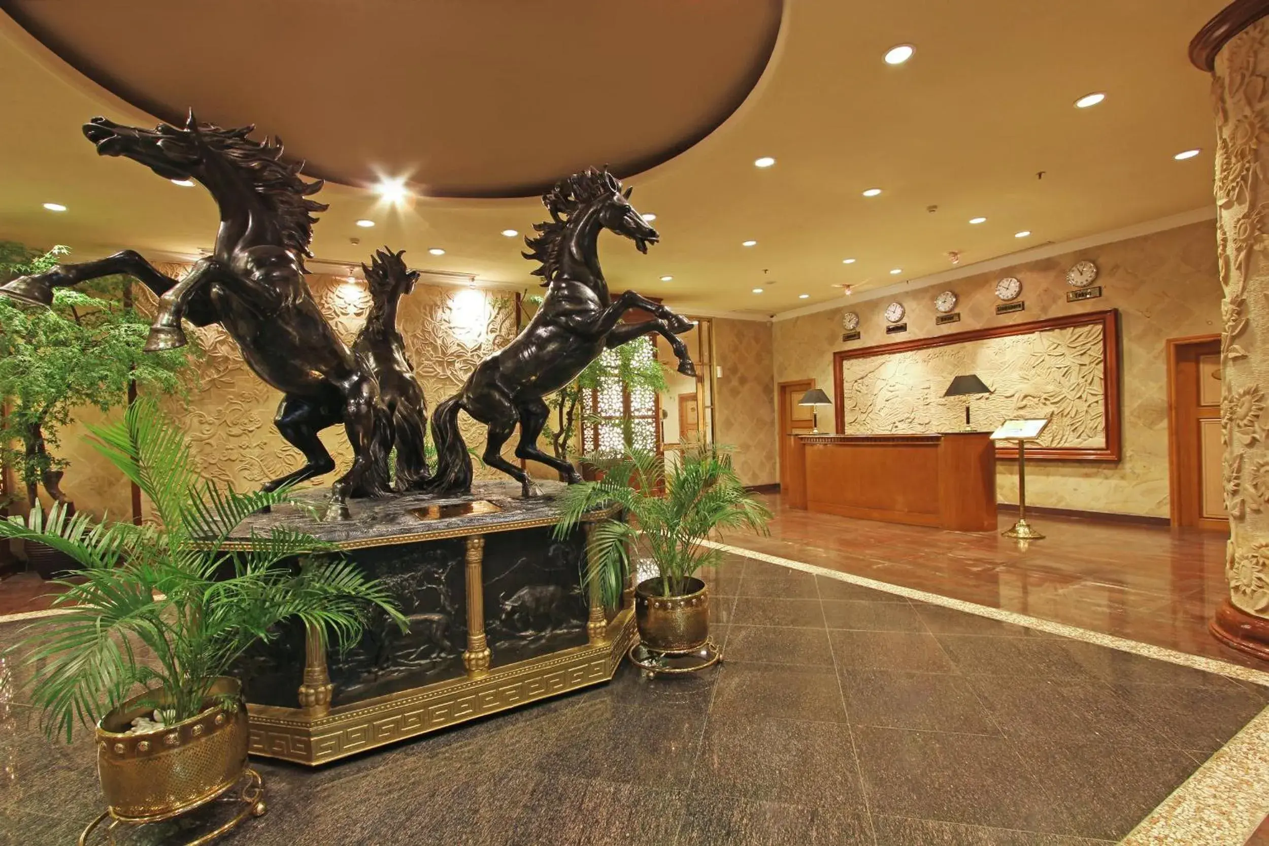 Lobby or reception, Lobby/Reception in Harmoni Suites Hotel