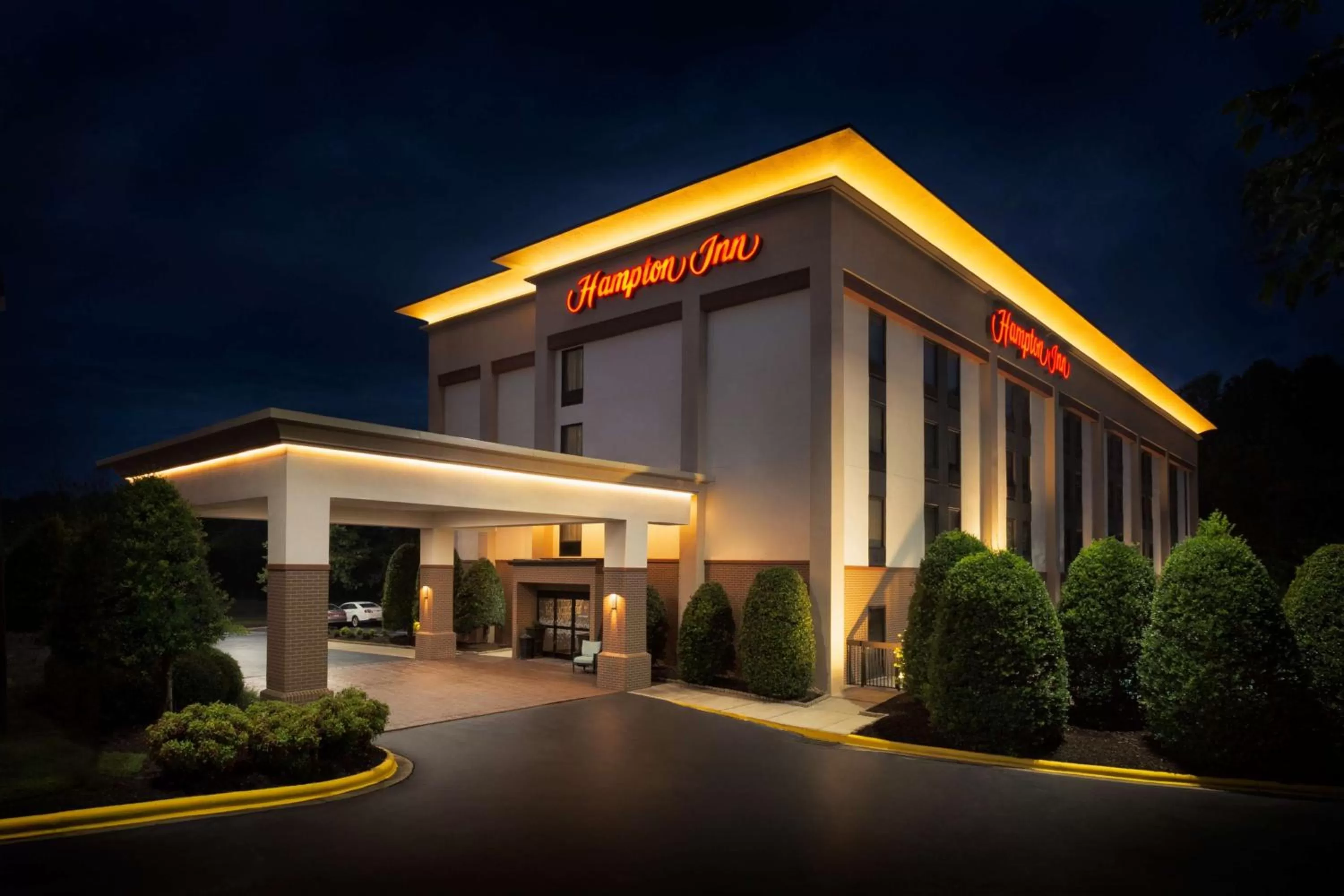 Property building in Hampton Inn Morganton