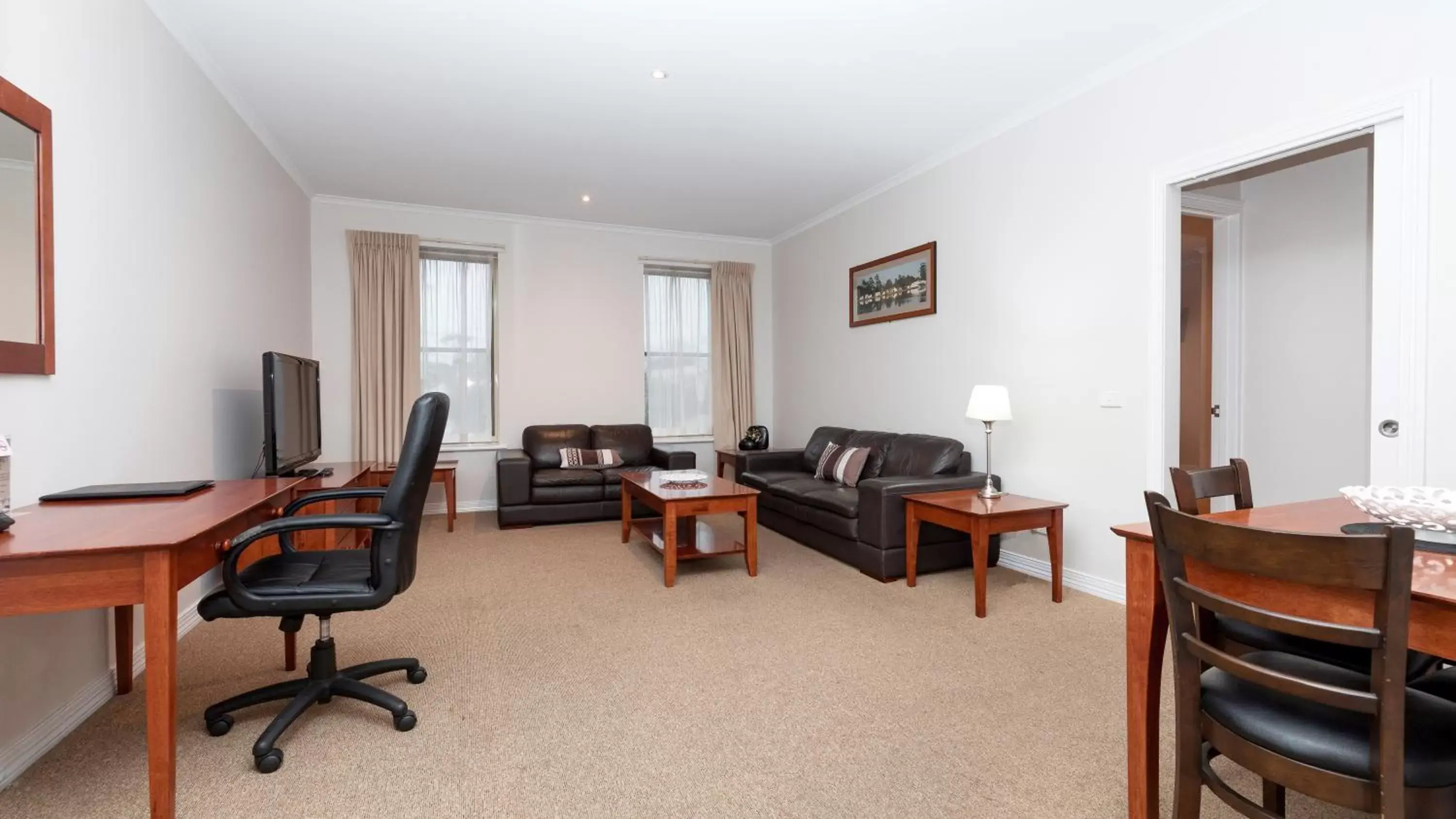 Living room in Lake Inn - Ballarat