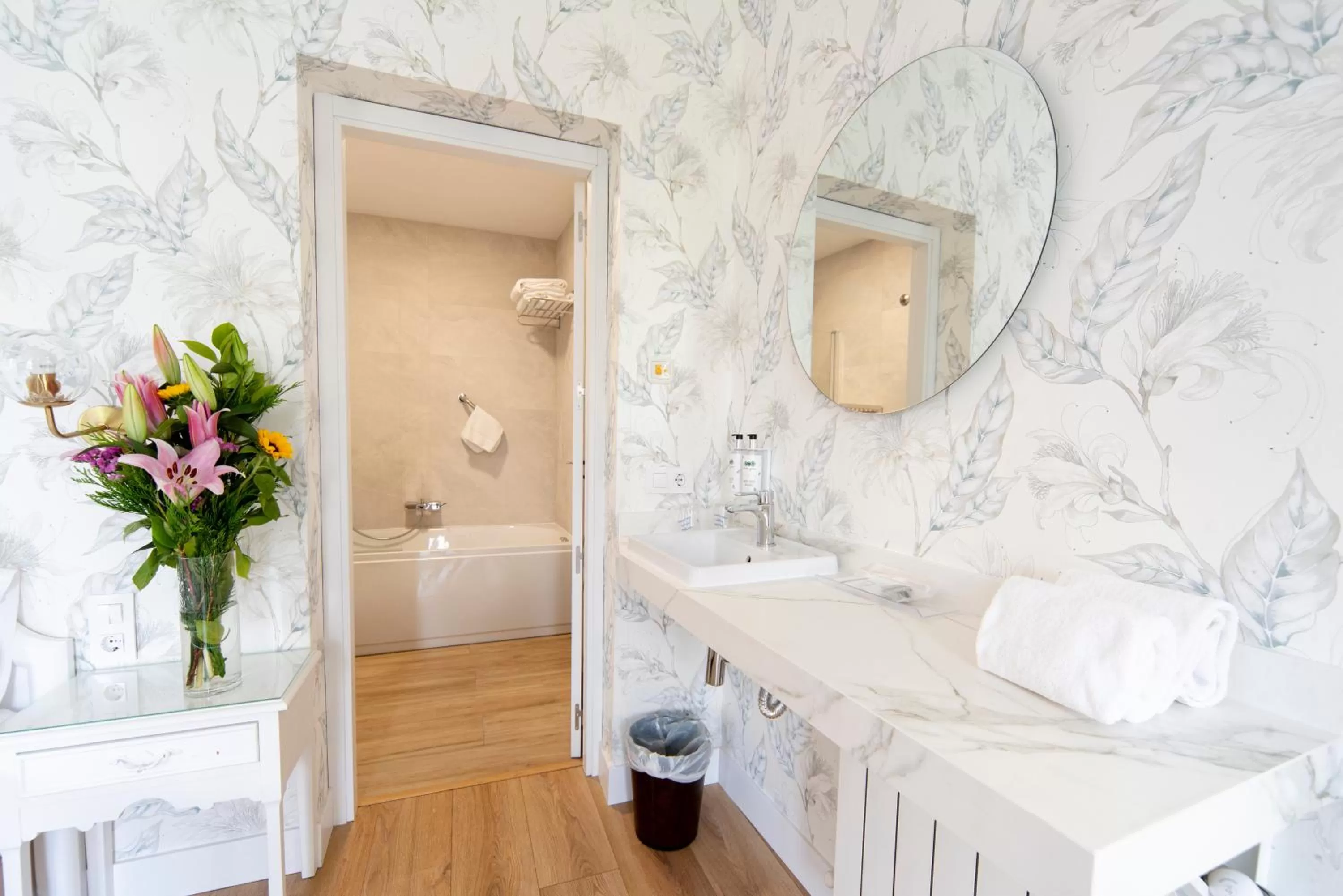Bathroom in Hotel Infanta Isabel by Recordis Hotels