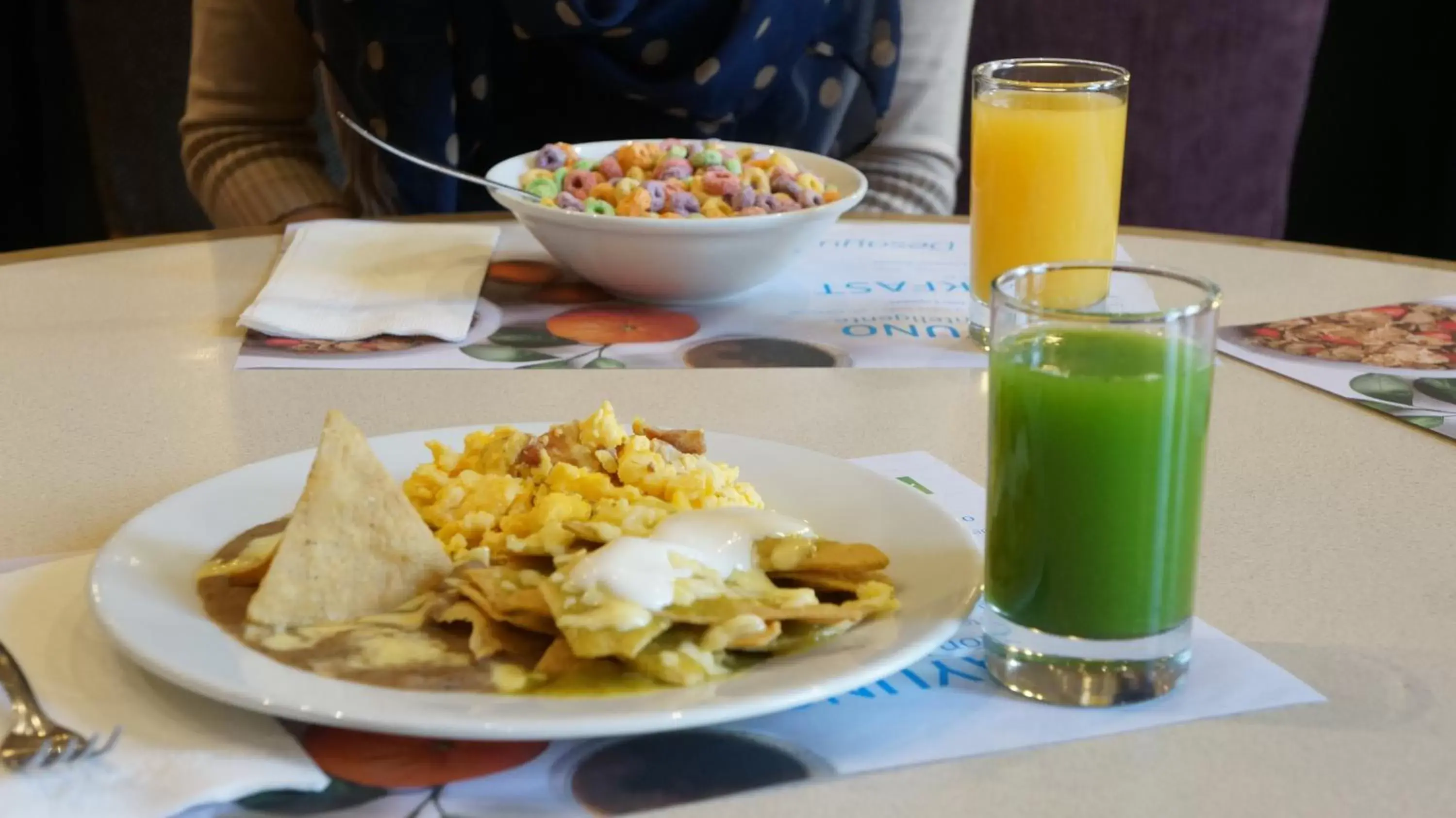 Buffet breakfast in Holiday Inn Express Chihuahua, an IHG Hotel