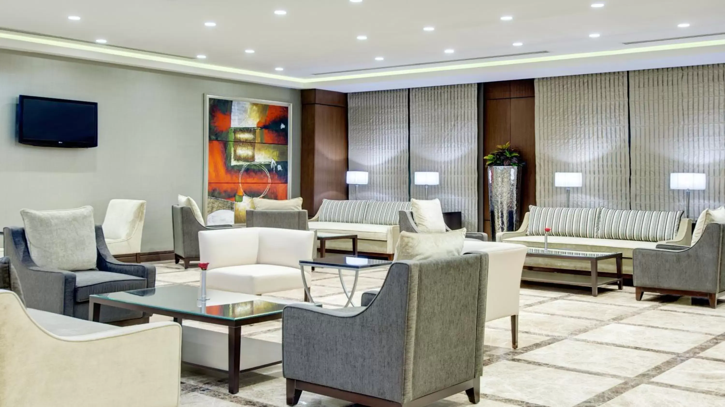 Property building, Lounge/Bar in Crowne Plaza Madinah, an IHG Hotel