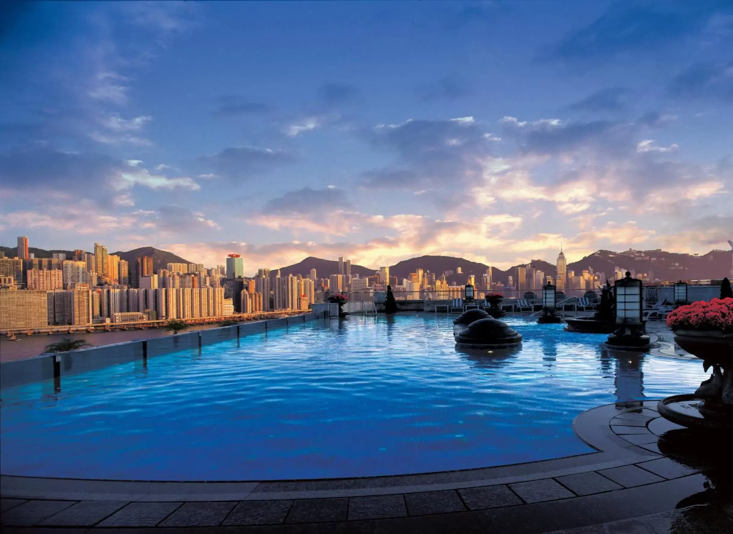 , Swimming Pool in Harbour Grand Kowloon