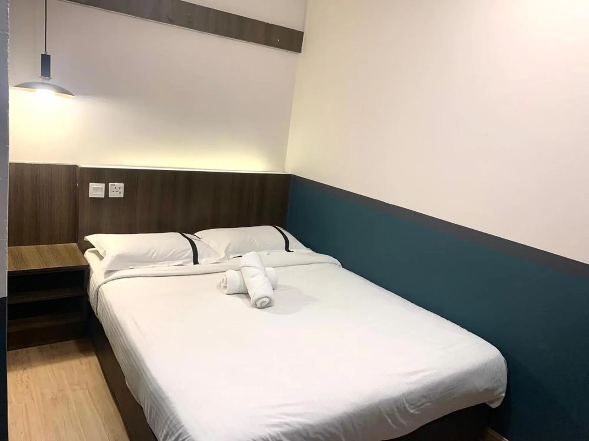 Bed in Smile Hotel Subang USJ