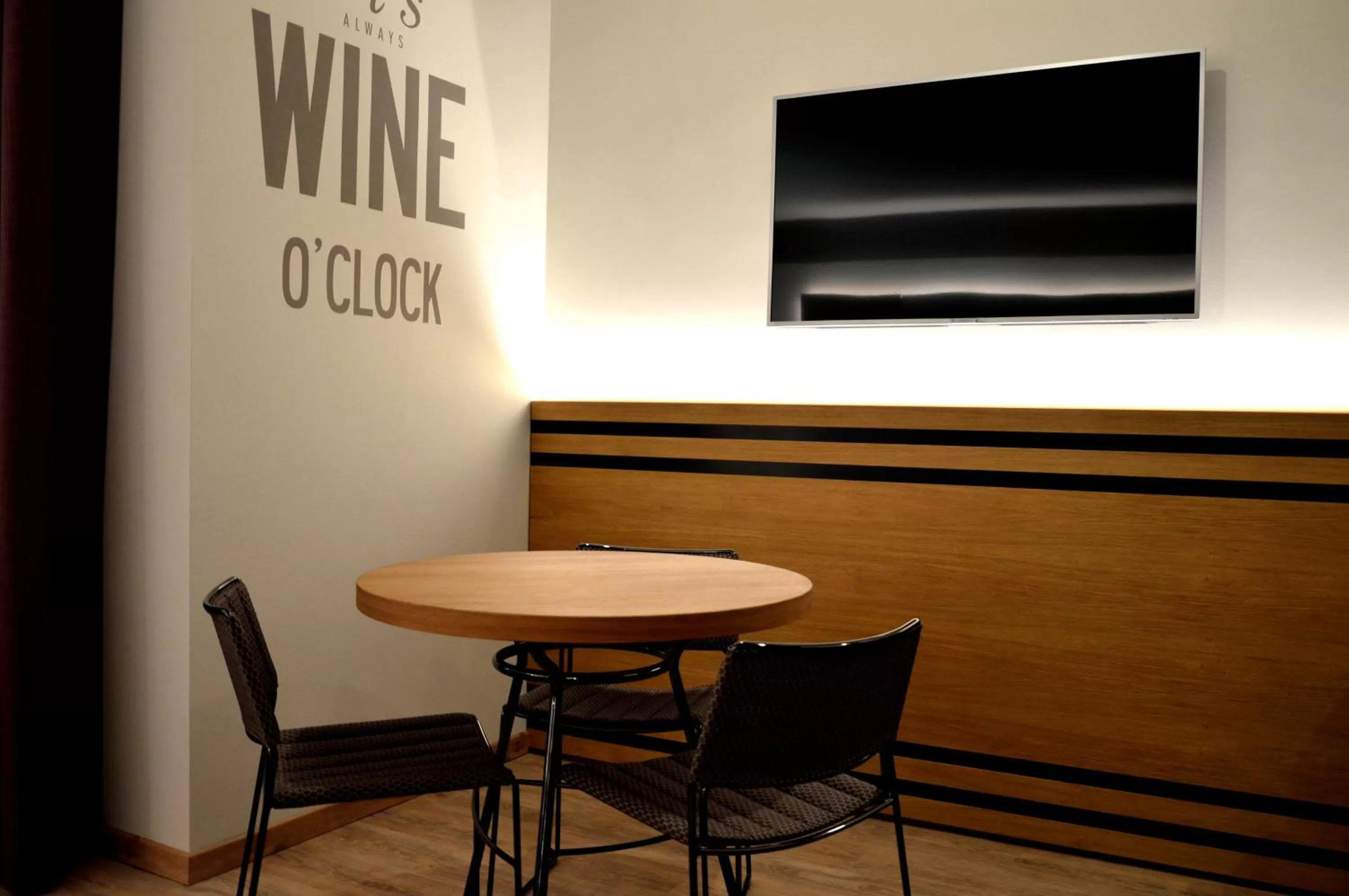 TV and multimedia in Best Western Plus Soave Hotel