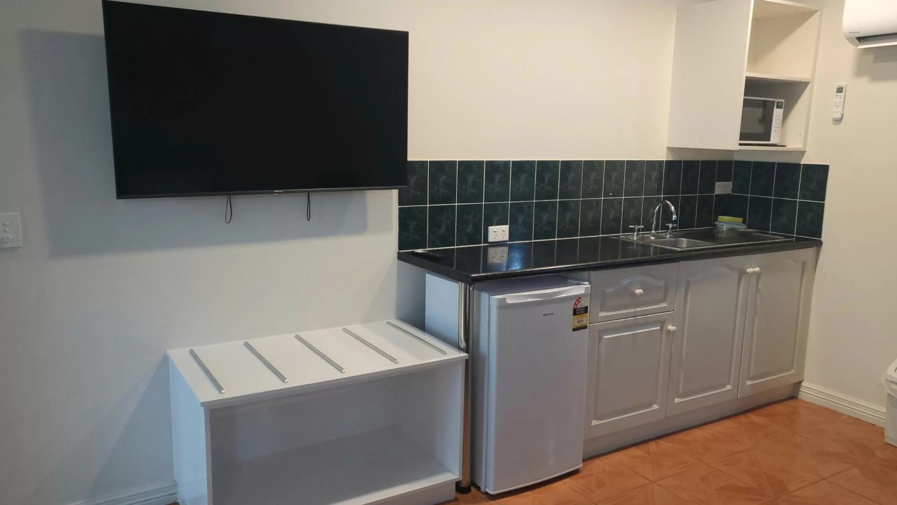 Kitchen or kitchenette in Cairns Colonial Club Resort