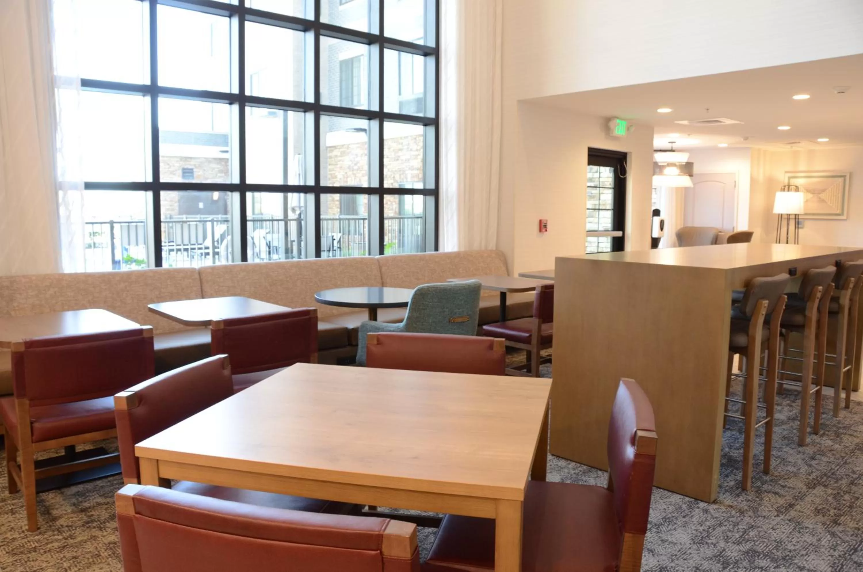 Breakfast in Staybridge Suites Nashville SE - Murfreesboro by IHG