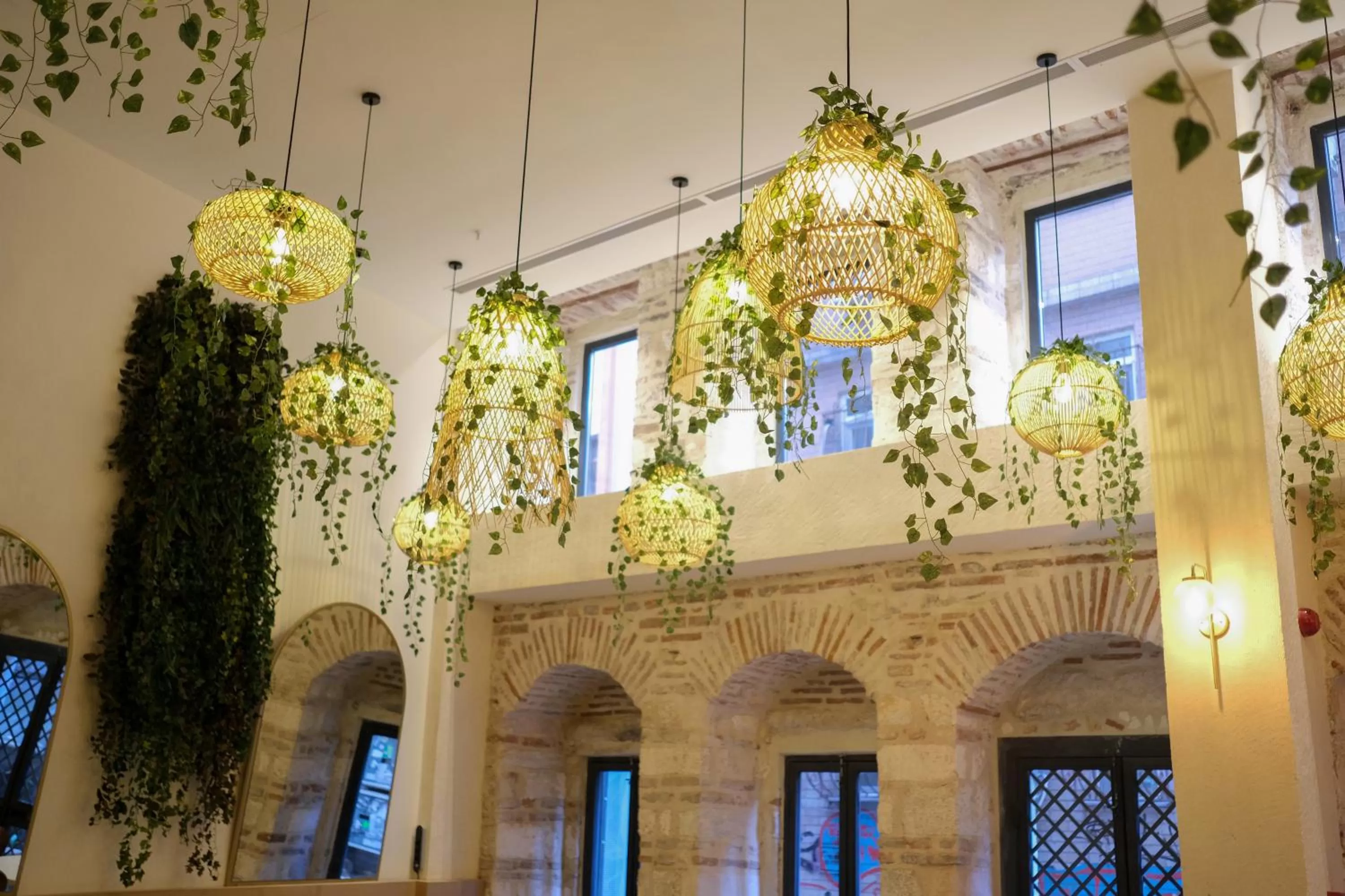 Restaurant/places to eat in Pera Rasso Hotel