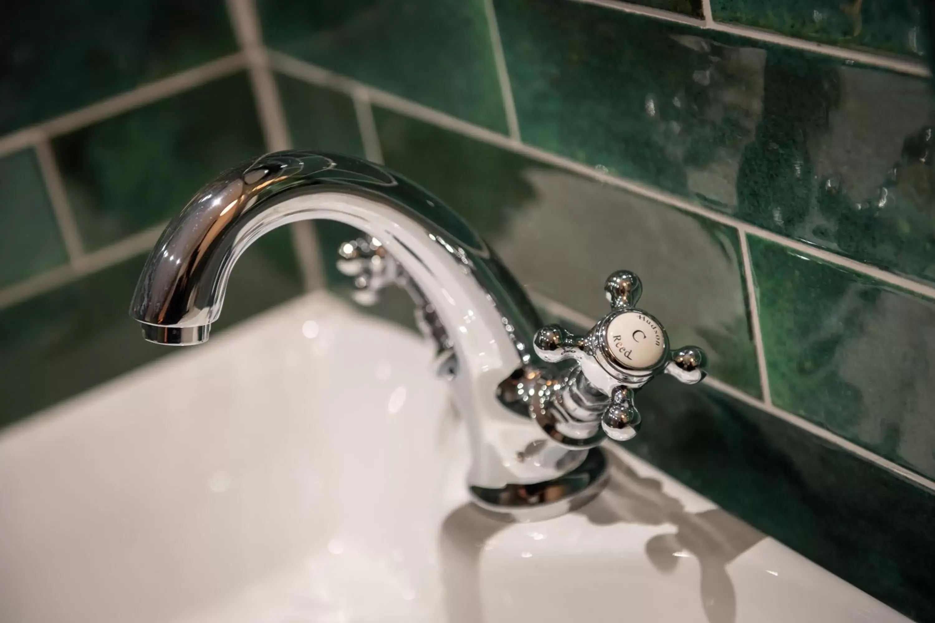 Bathroom in The Red Lion Inn by Chef & Brewer Collection