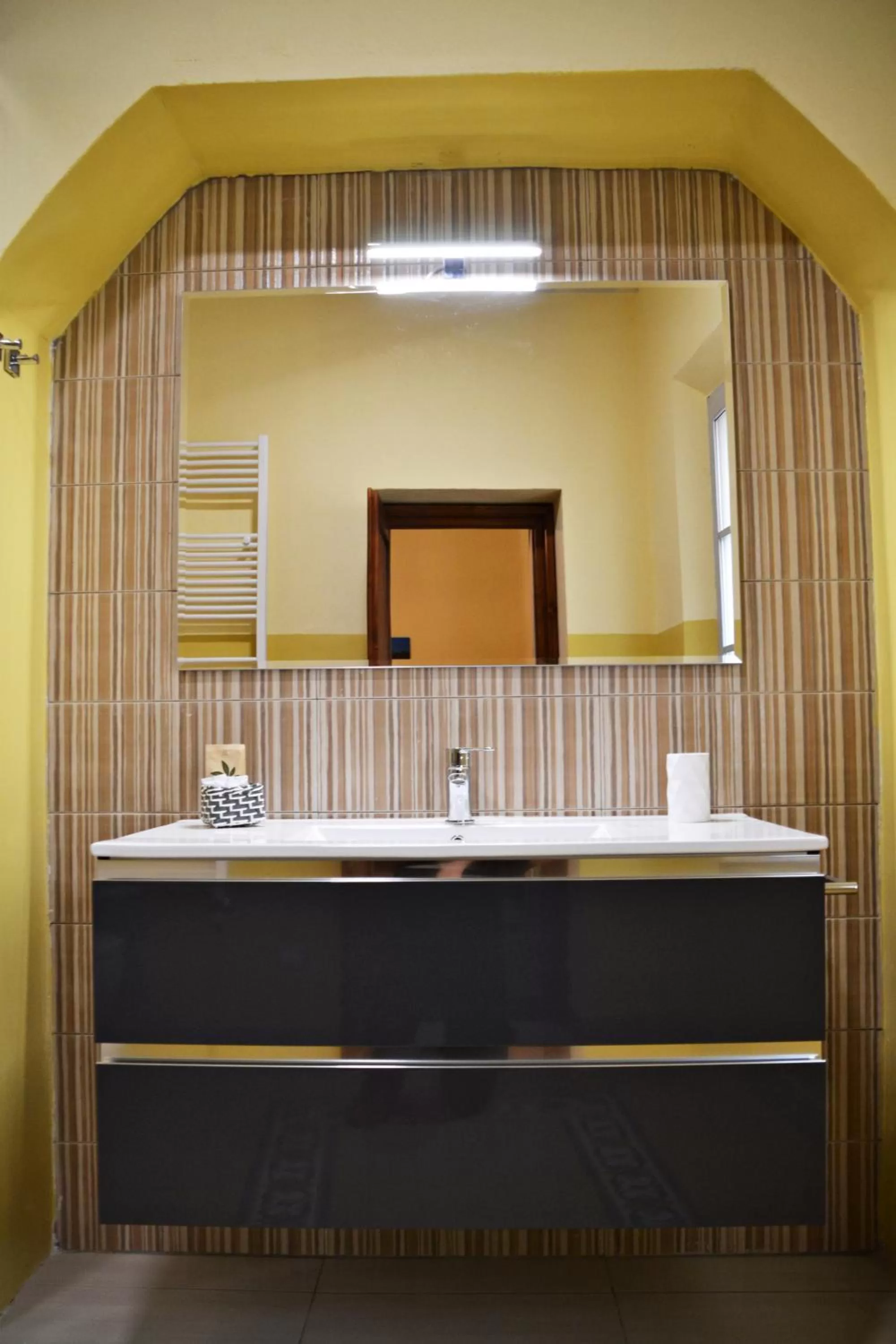 Bathroom in Tuscany Experience BnB